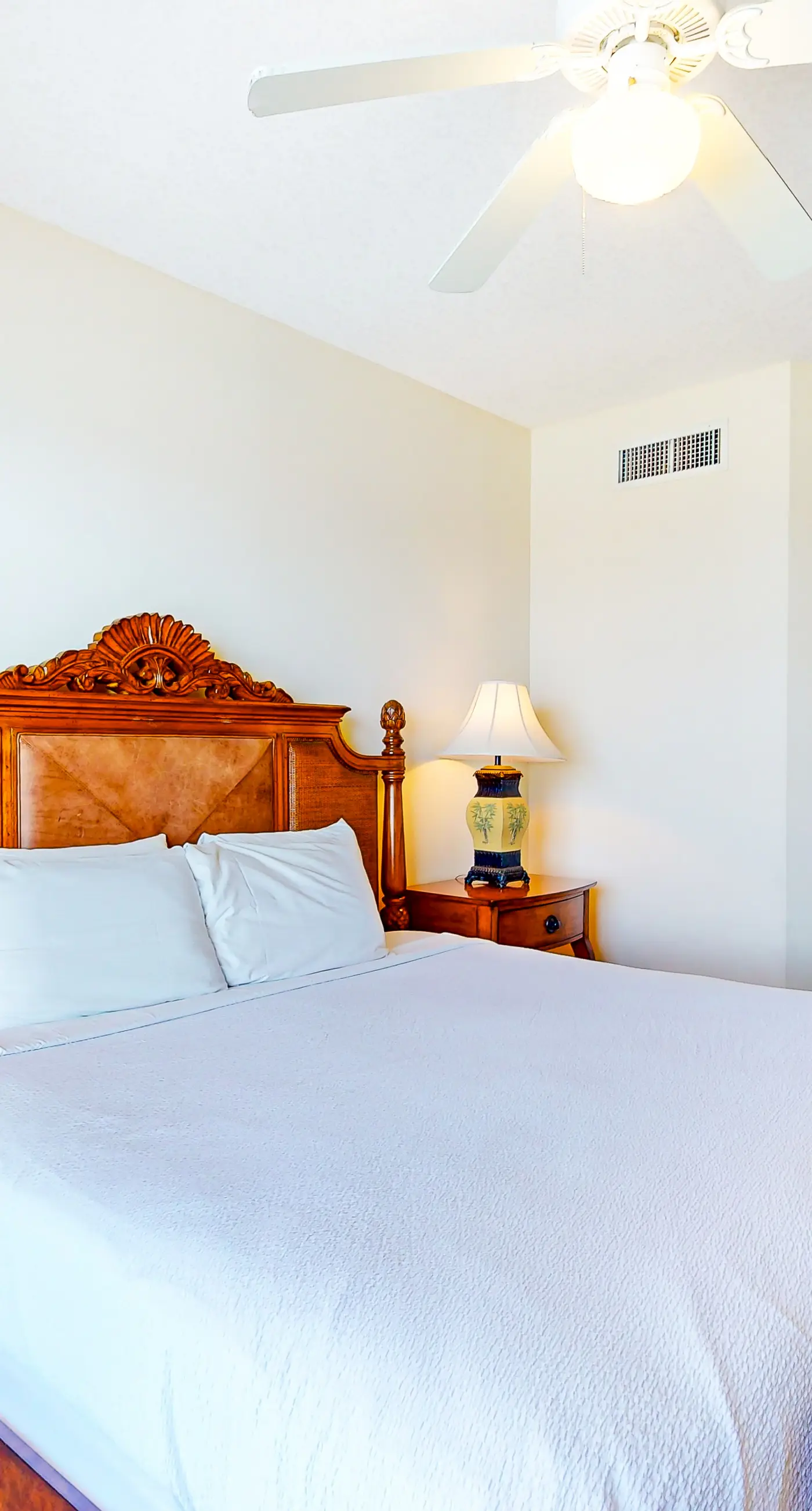 Spacious, waterfront condo with furnished balcony, pools & fitness room