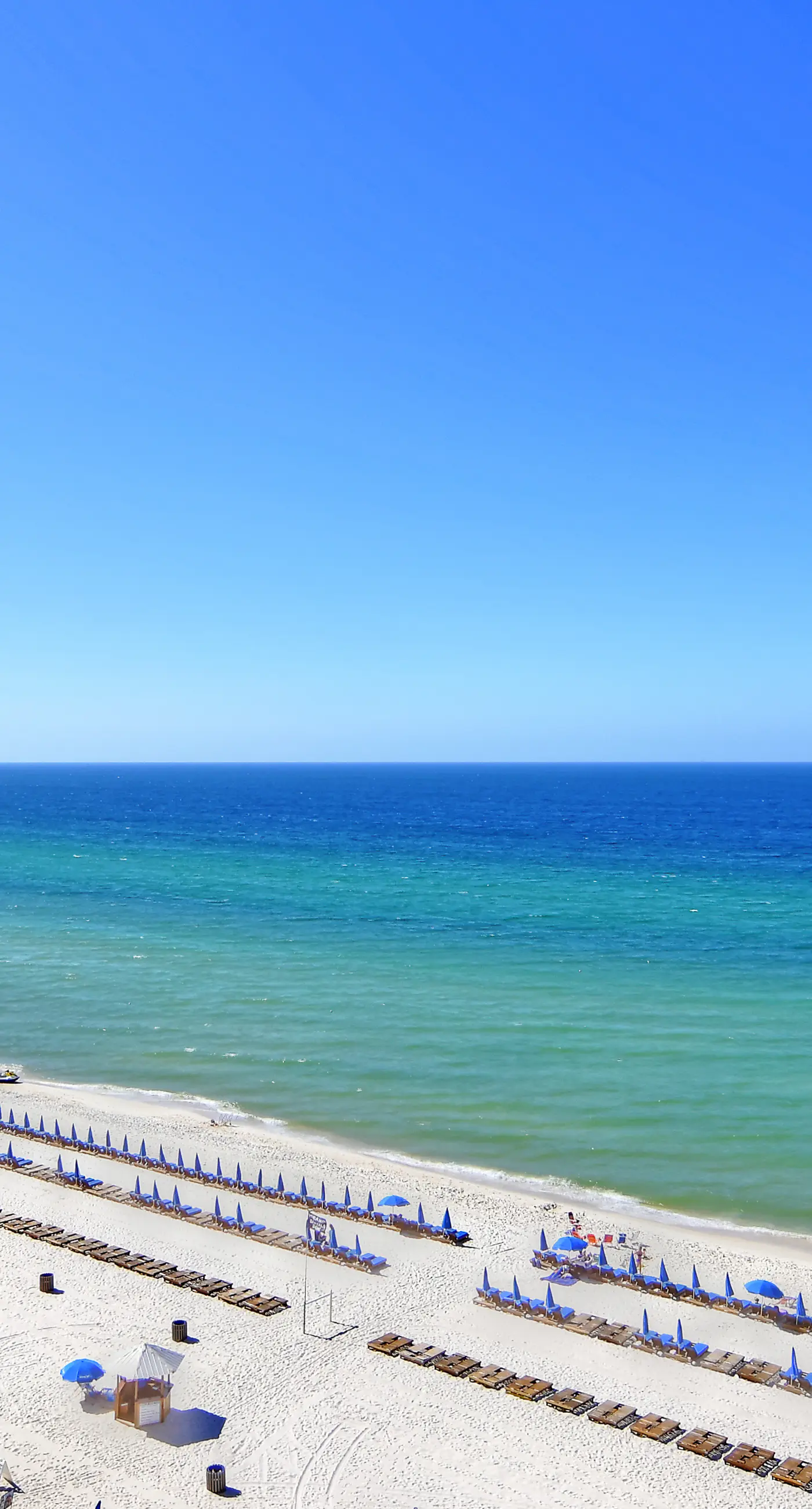 Spacious, waterfront condo with furnished balcony, pools & fitness room