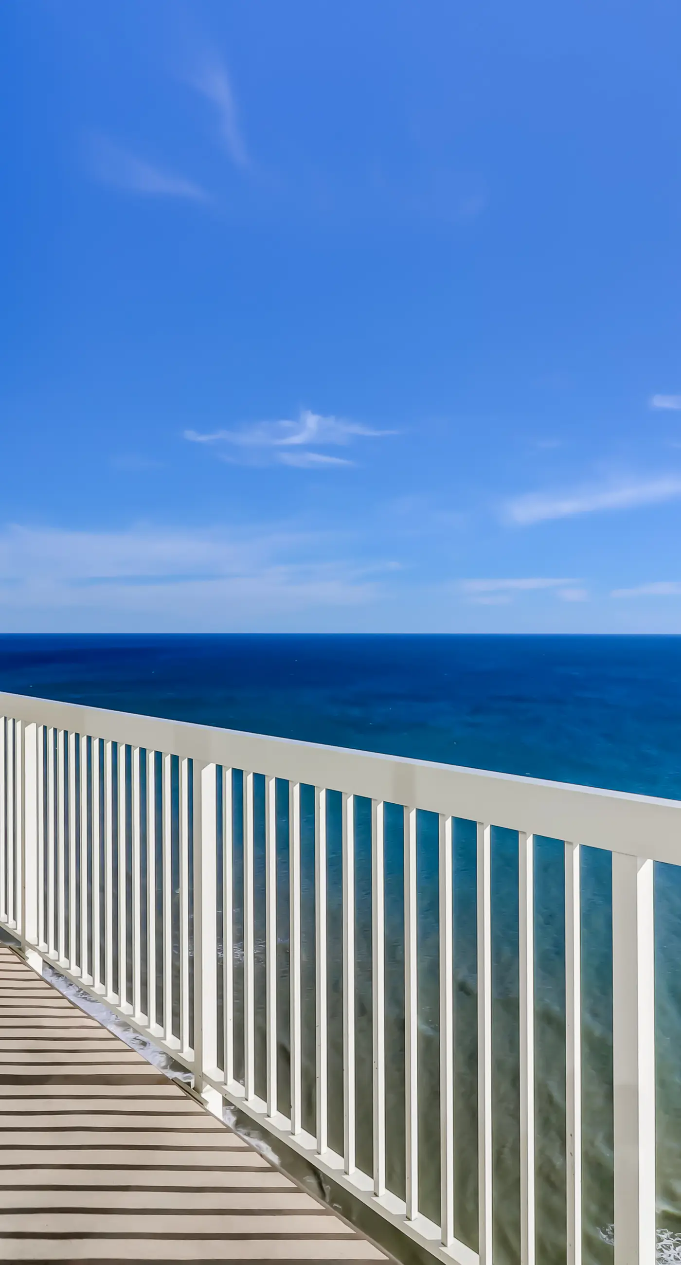 Gulf-front penthouse condo with pool, hot tub, fitness room, & beach access