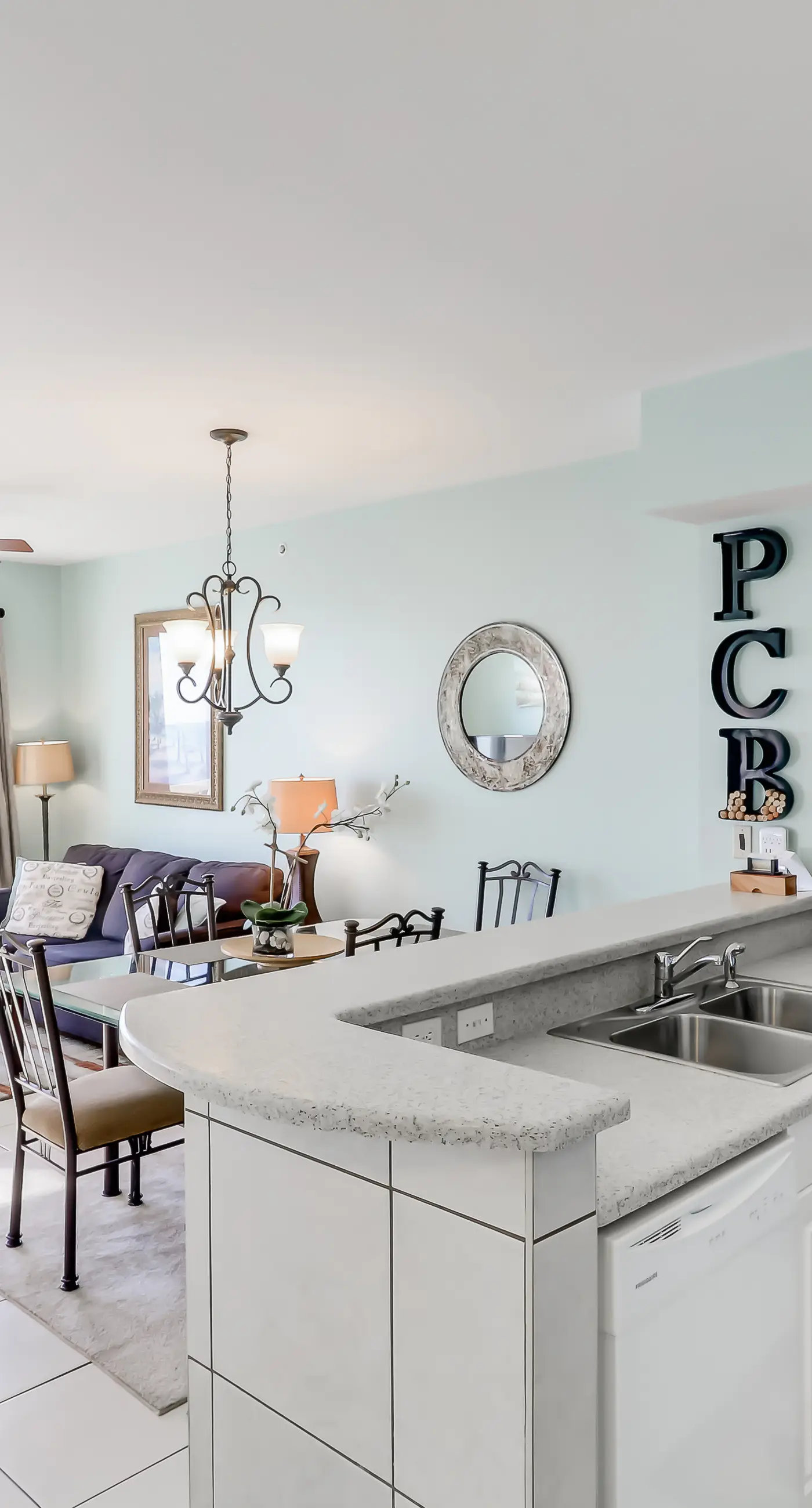 Gulf-front penthouse condo with pool, hot tub, fitness room, & beach access