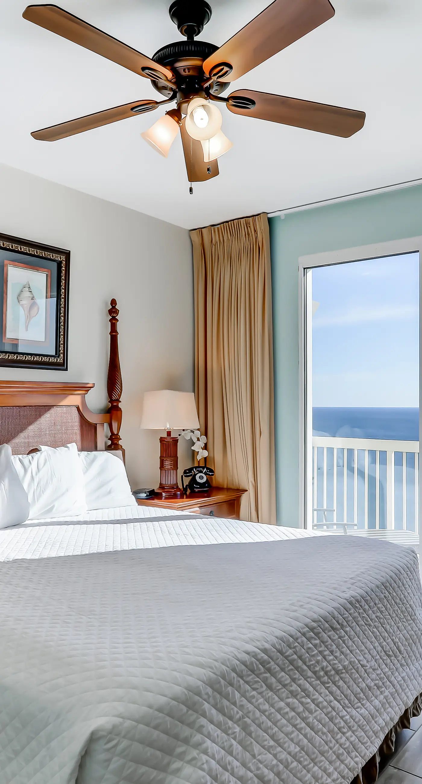 Gulf-front penthouse condo with pool, hot tub, fitness room, & beach access