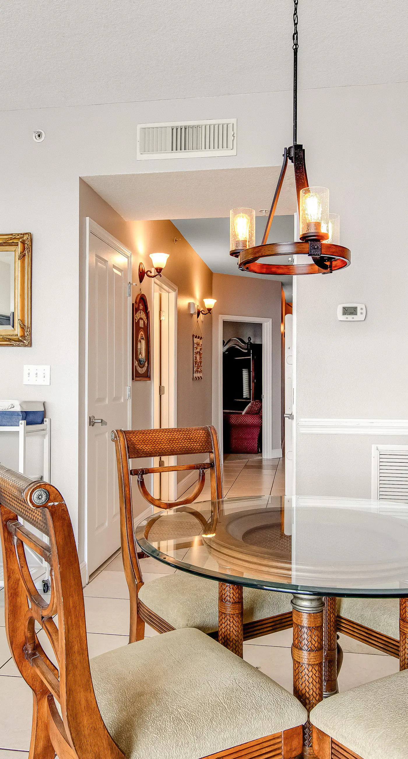 Charming oceanfront condo w/ Gulf view, shared pools & hot tub, & beach access