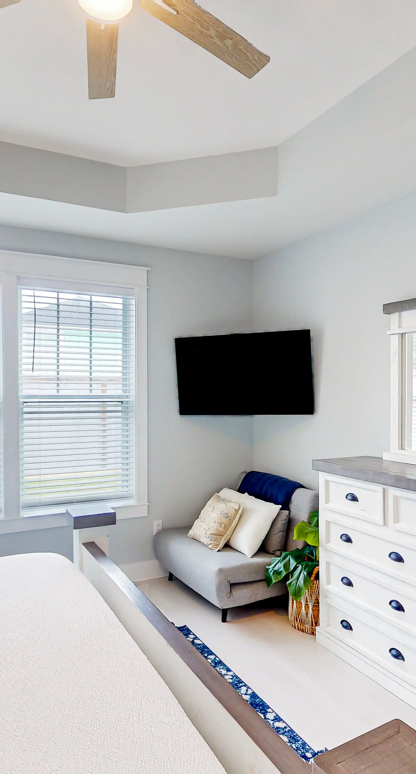 Newer, dog-friendly home with hot tub & game room - walk to the beach