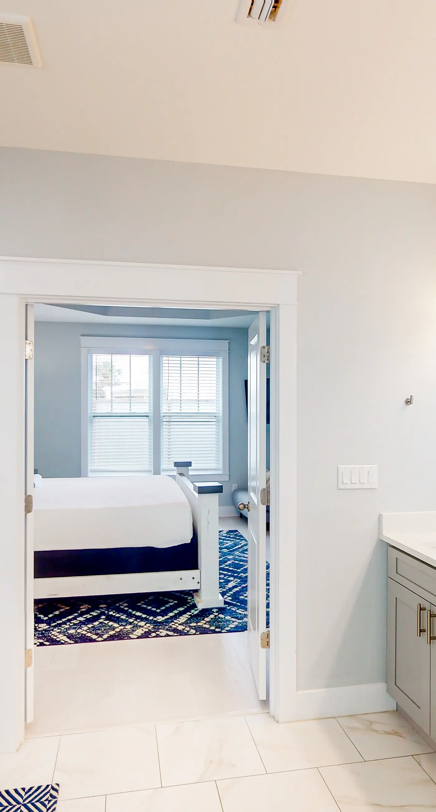 Newer, dog-friendly home with hot tub & game room - walk to the beach