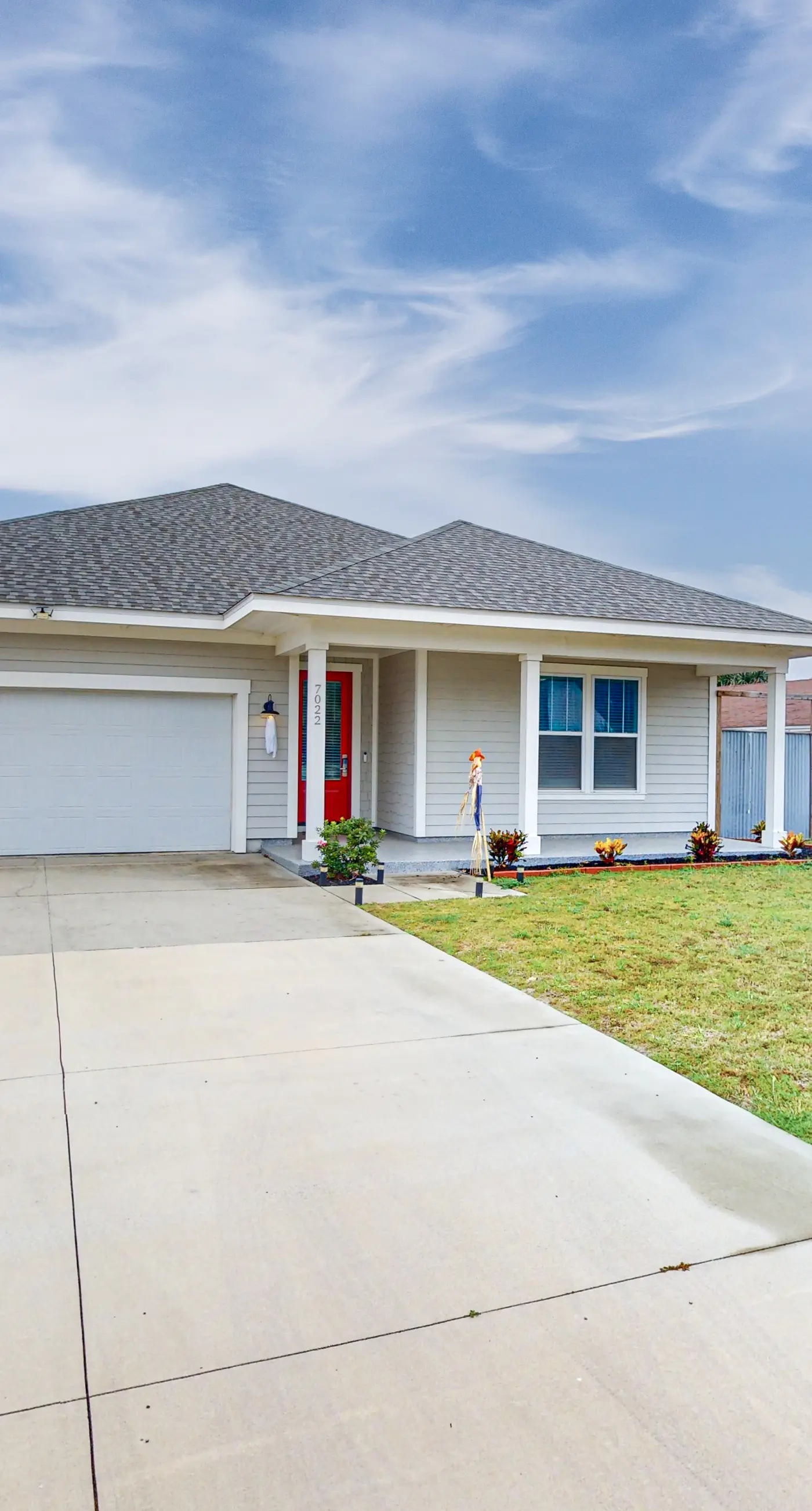 Newer, dog-friendly home with hot tub & game room - walk to the beach