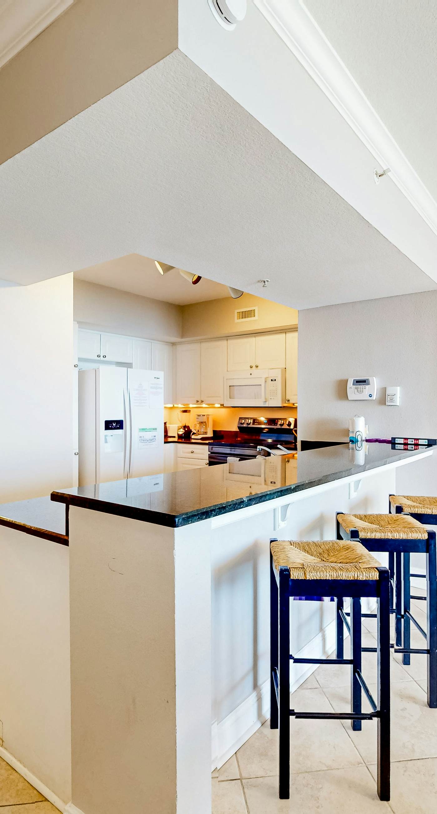 Beachfront 16th-floor condo with Gulf views, pool, game room, balcony, gym, W&D