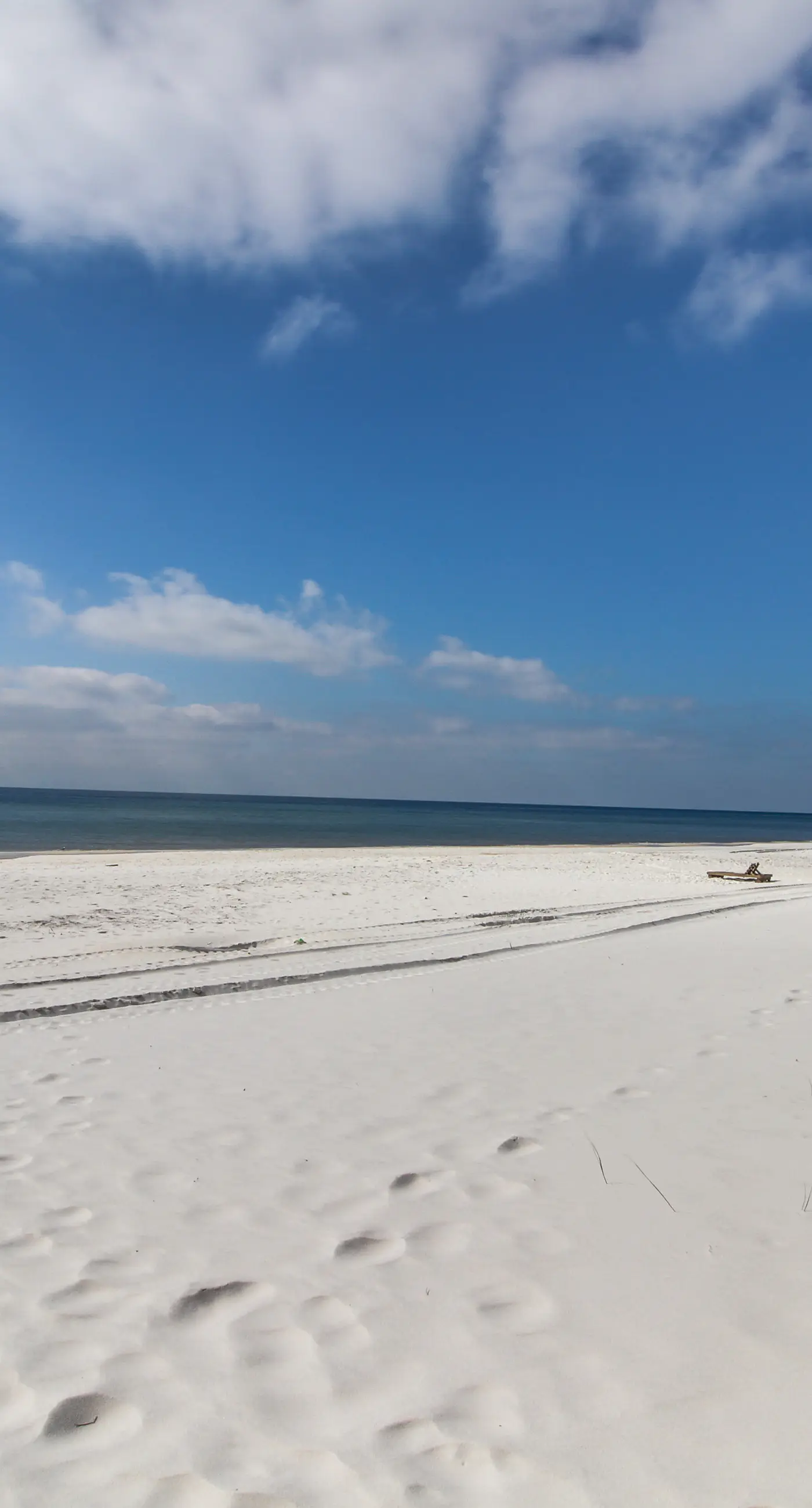 Gulf-front condo with view, 3 resort pools, tennis & 1,500 ft of resort beachfront