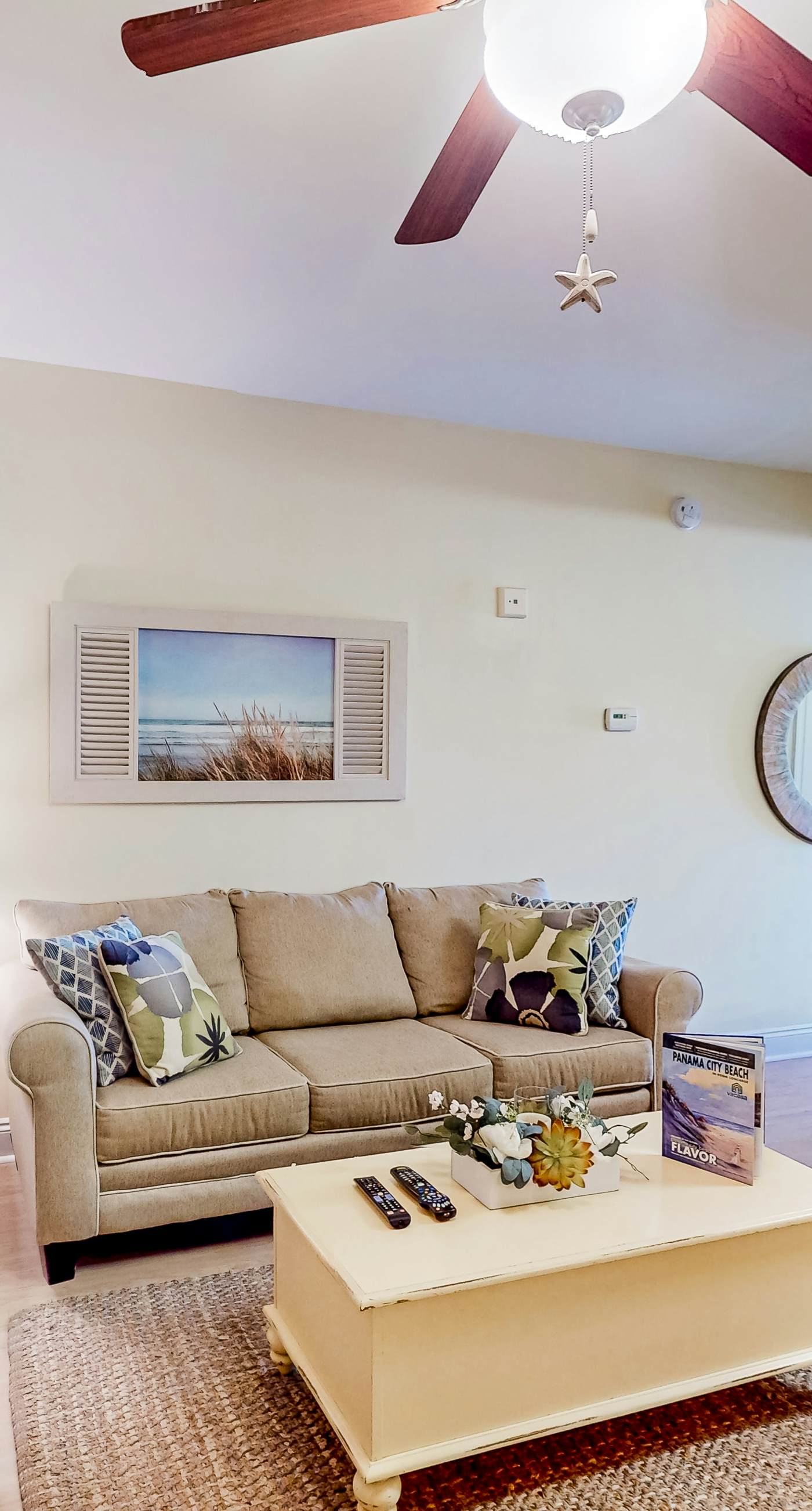 Sunset-view dog-friendly condo w/ balcony overlooking water, beach access, pool & hot tub