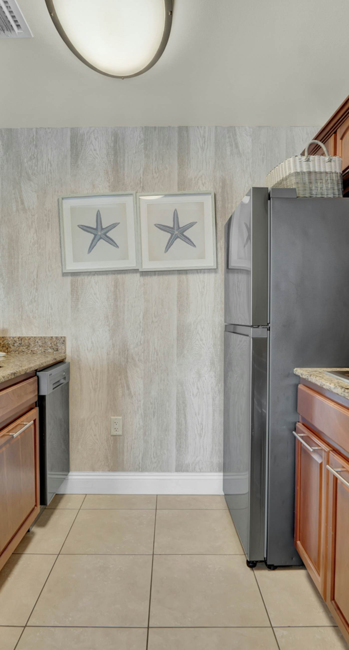 Stunning lake-view condo with private balcony, pools, hot tub, & private beach