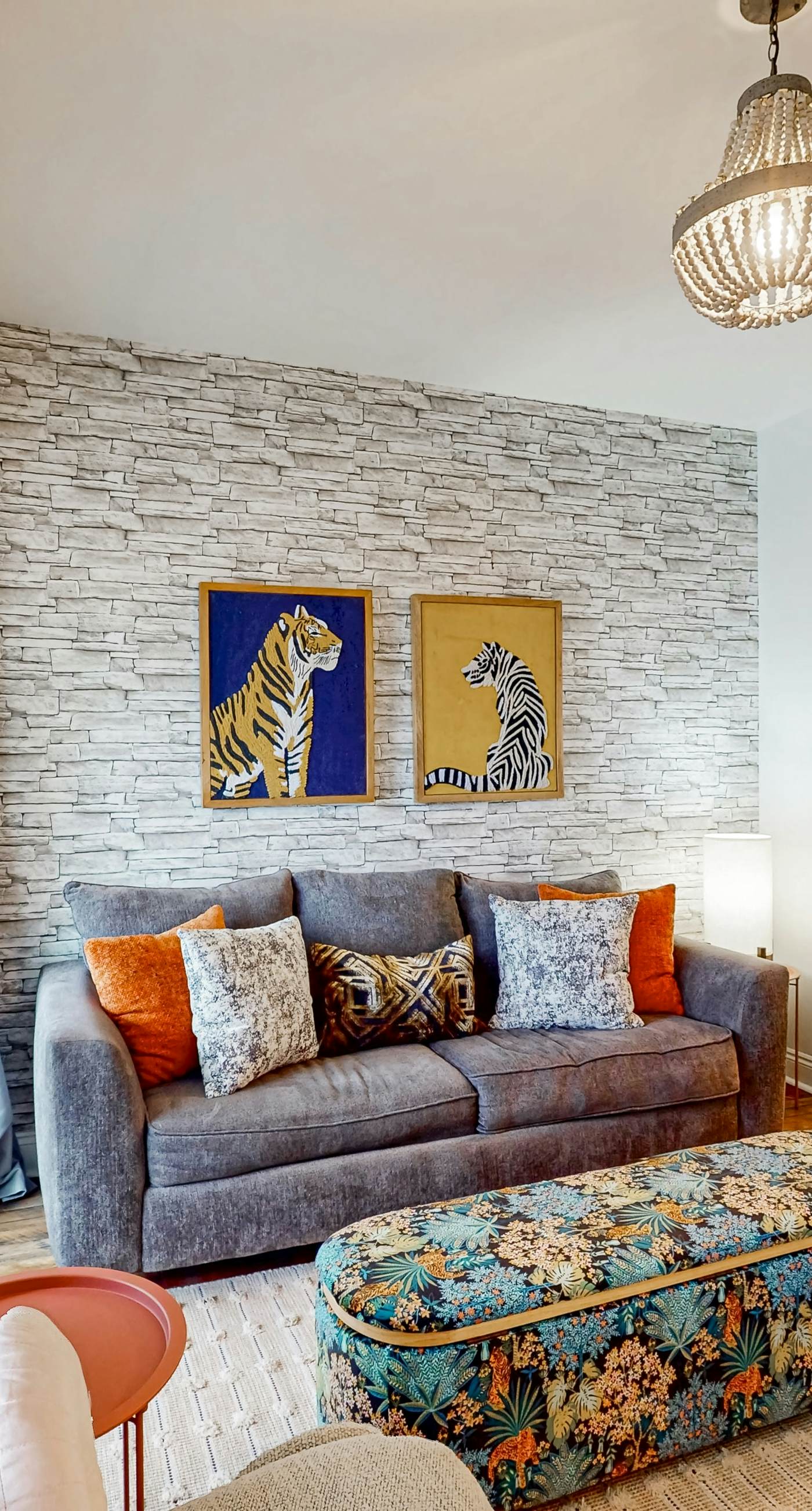 Lakefront resort condo with heated outdoor pool, hot tub, balcony, lake views