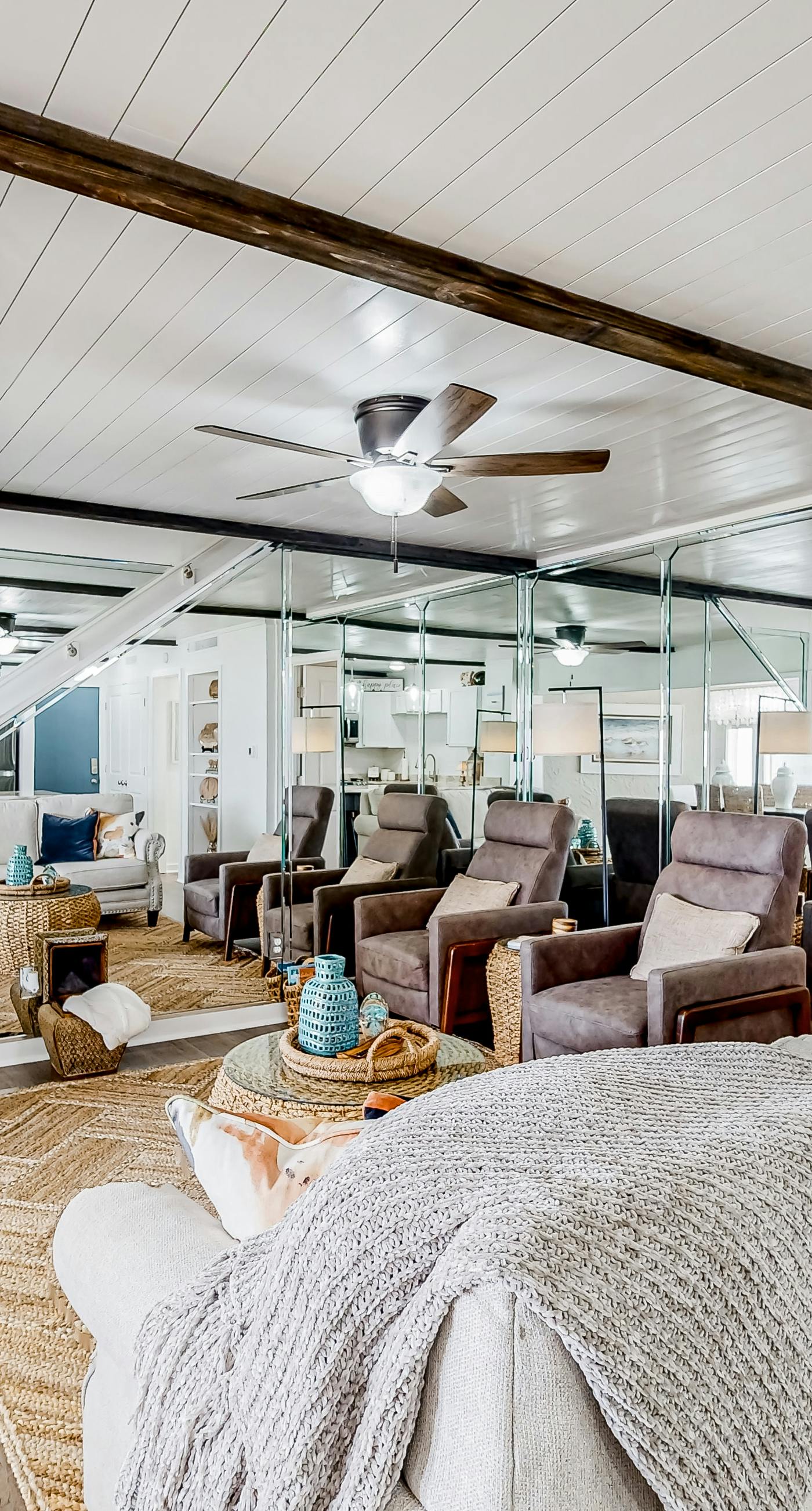 Bayfront condo near beach,golf with harbor views, central AC, & W&D