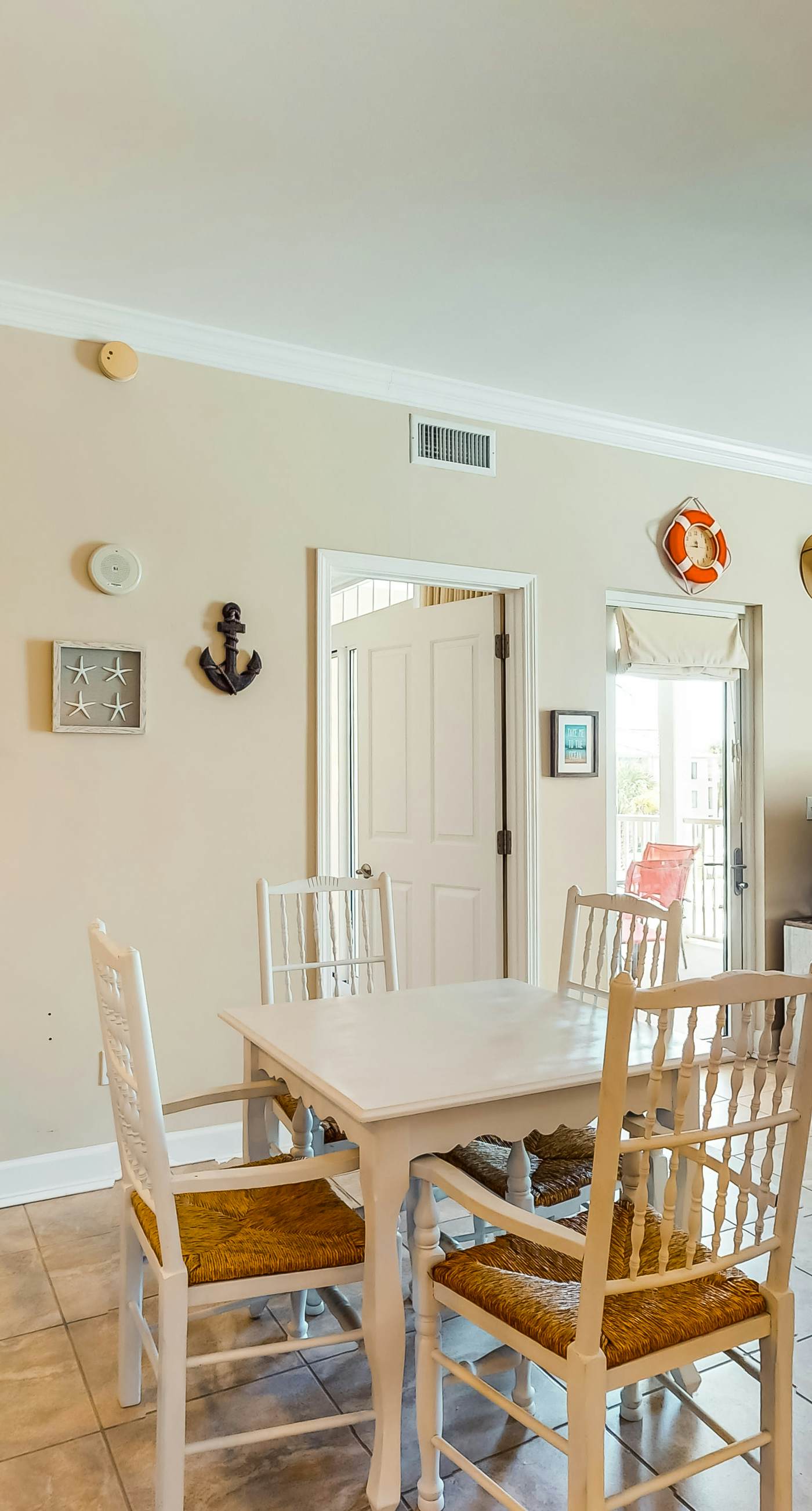 Waterfront Snowbird retreat with private balcony & pool - near the beach