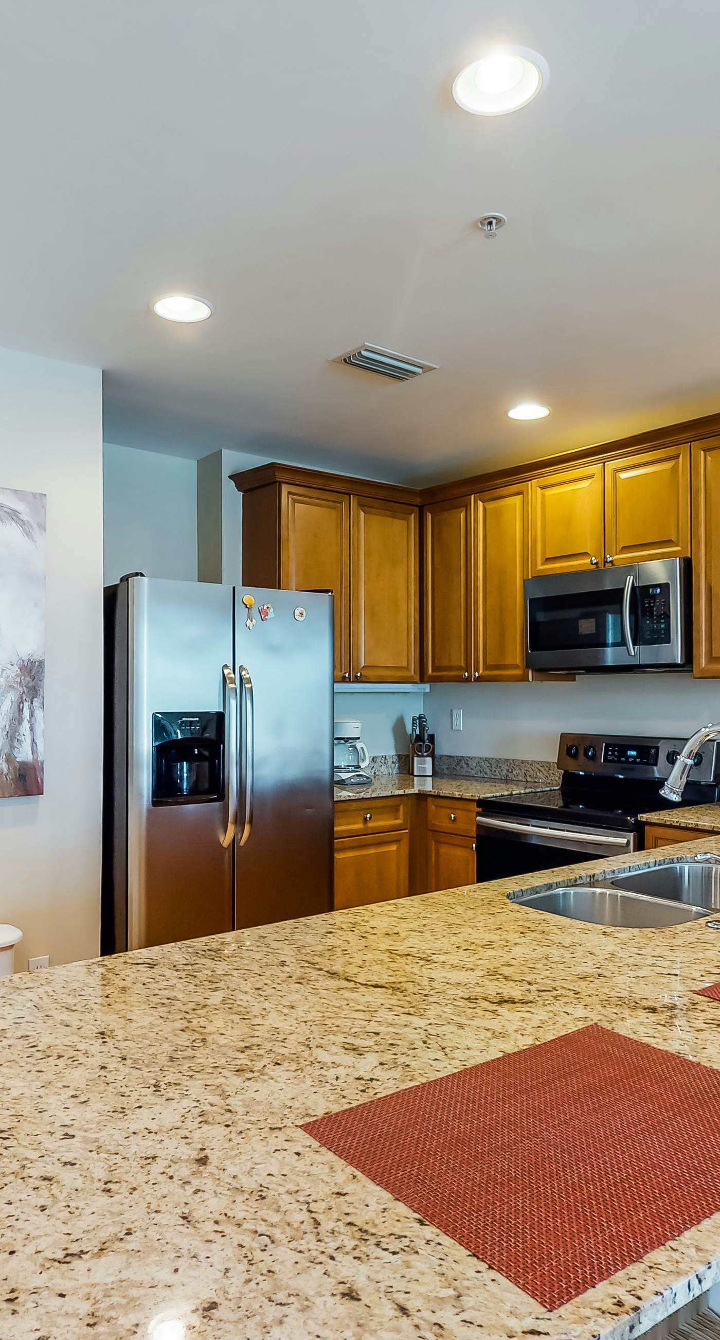 Waterfront Snowbird retreat with private balcony & pool - near the beach