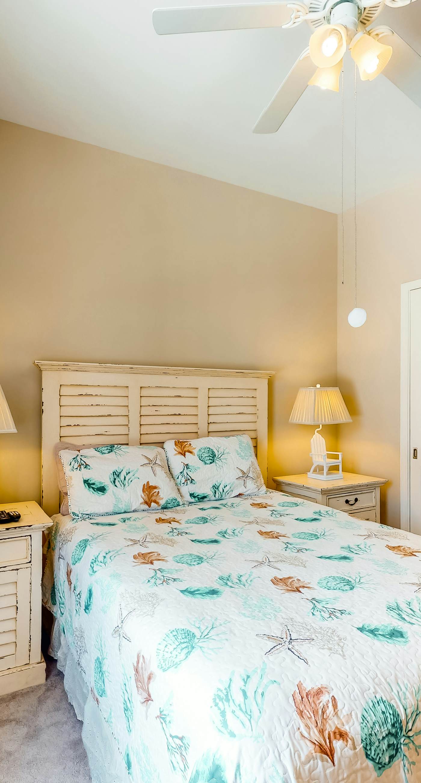 Waterfront Snowbird retreat with private balcony & pool - near the beach