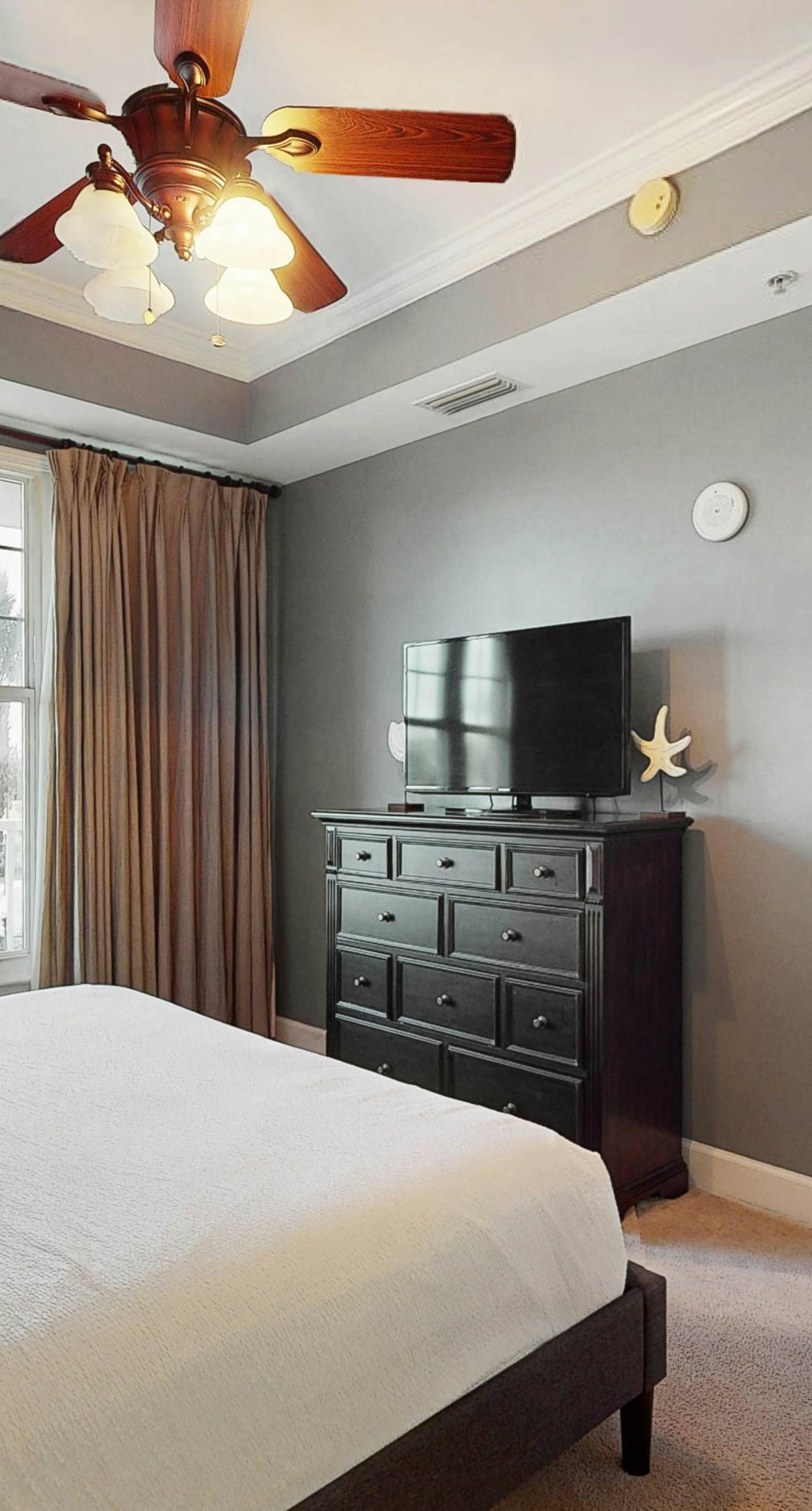 3rd-floor beach view condo with Pool, Hot tub, & private balcony