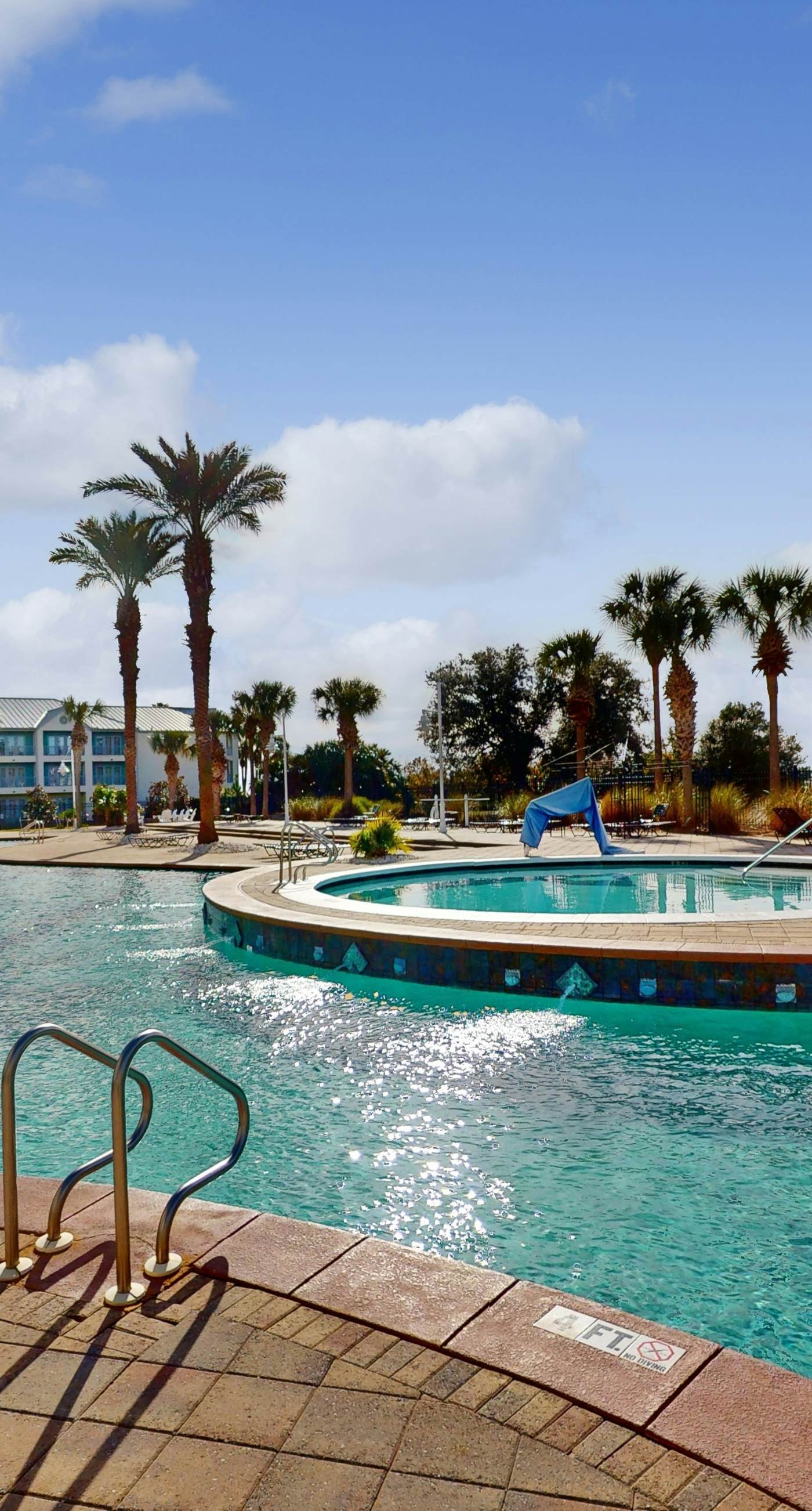 3rd-floor beach view condo with Pool, Hot tub, & private balcony