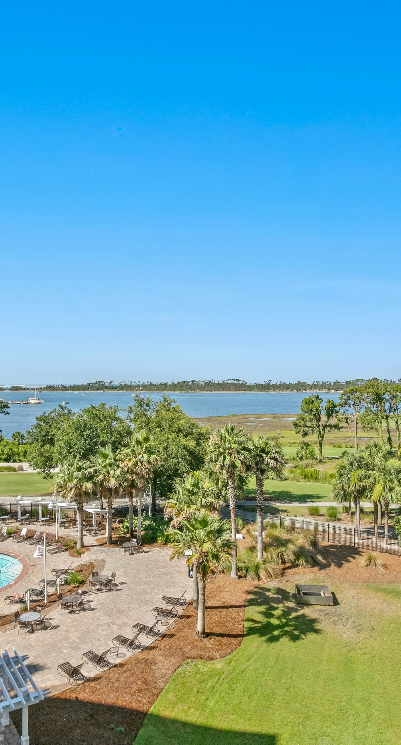 3rd-floor beach view condo with Pool, Hot tub, & private balcony