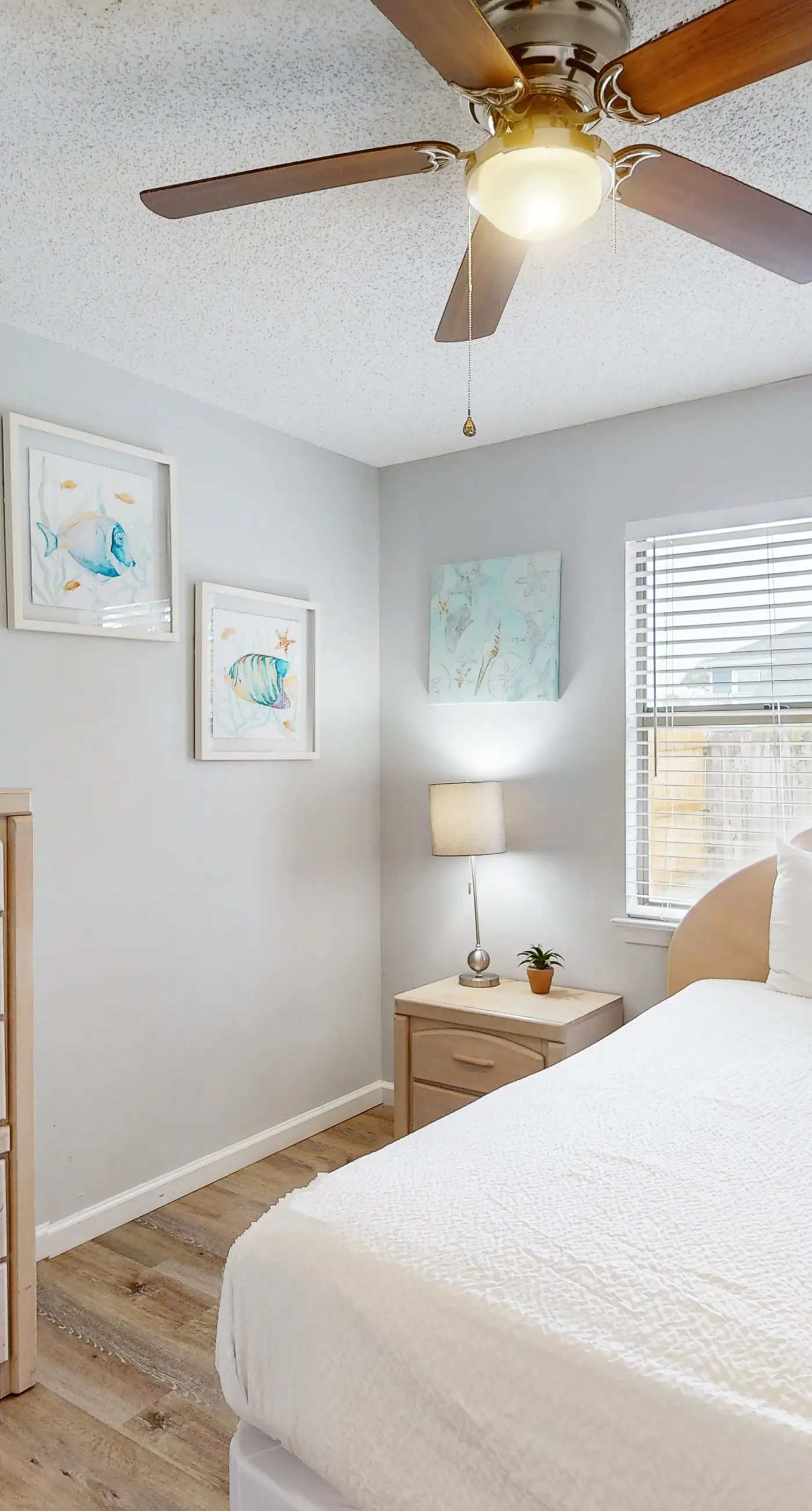 Dog-friendly duplex 2 blocks from beach with private yard, AC, & W&D