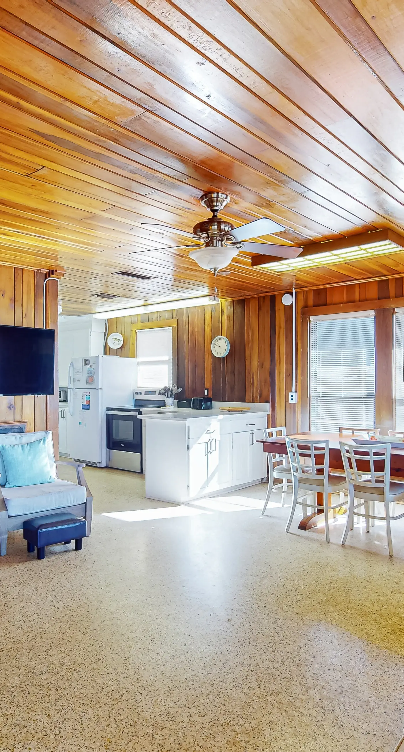 Large, snowbird & dog-friendly beachfront home w/WiFi & patio - steps to sand