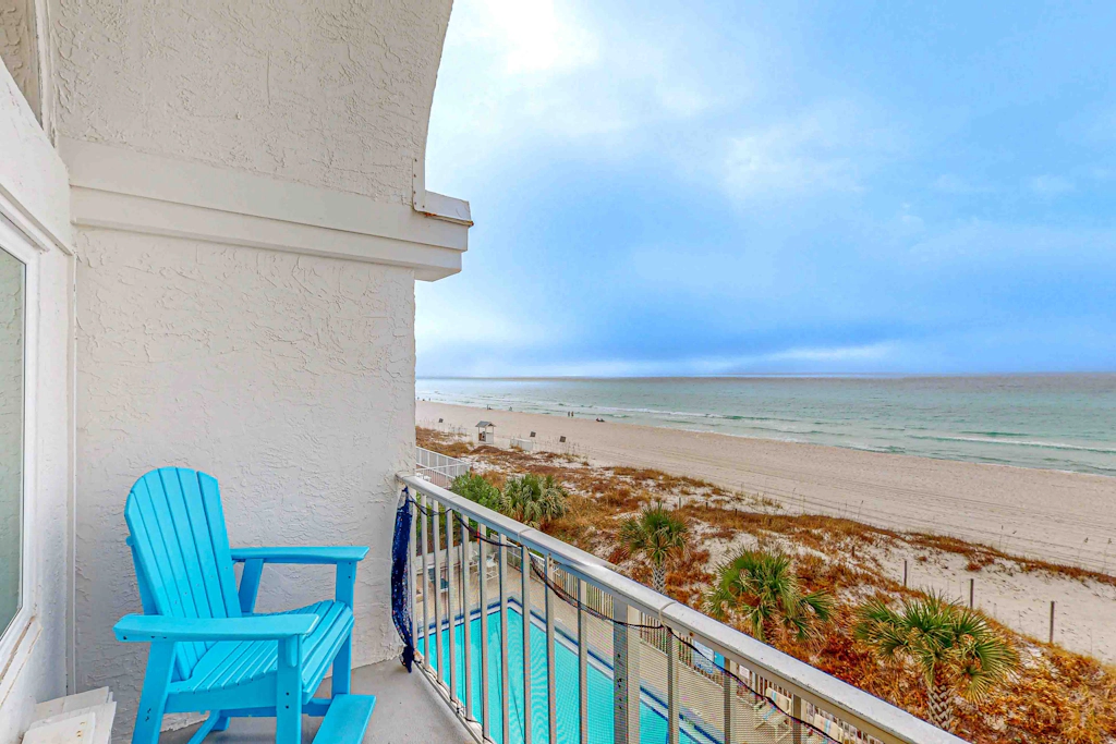 Dog-friendly beachfront condo with pool, hot tub, AC, & Gulf views