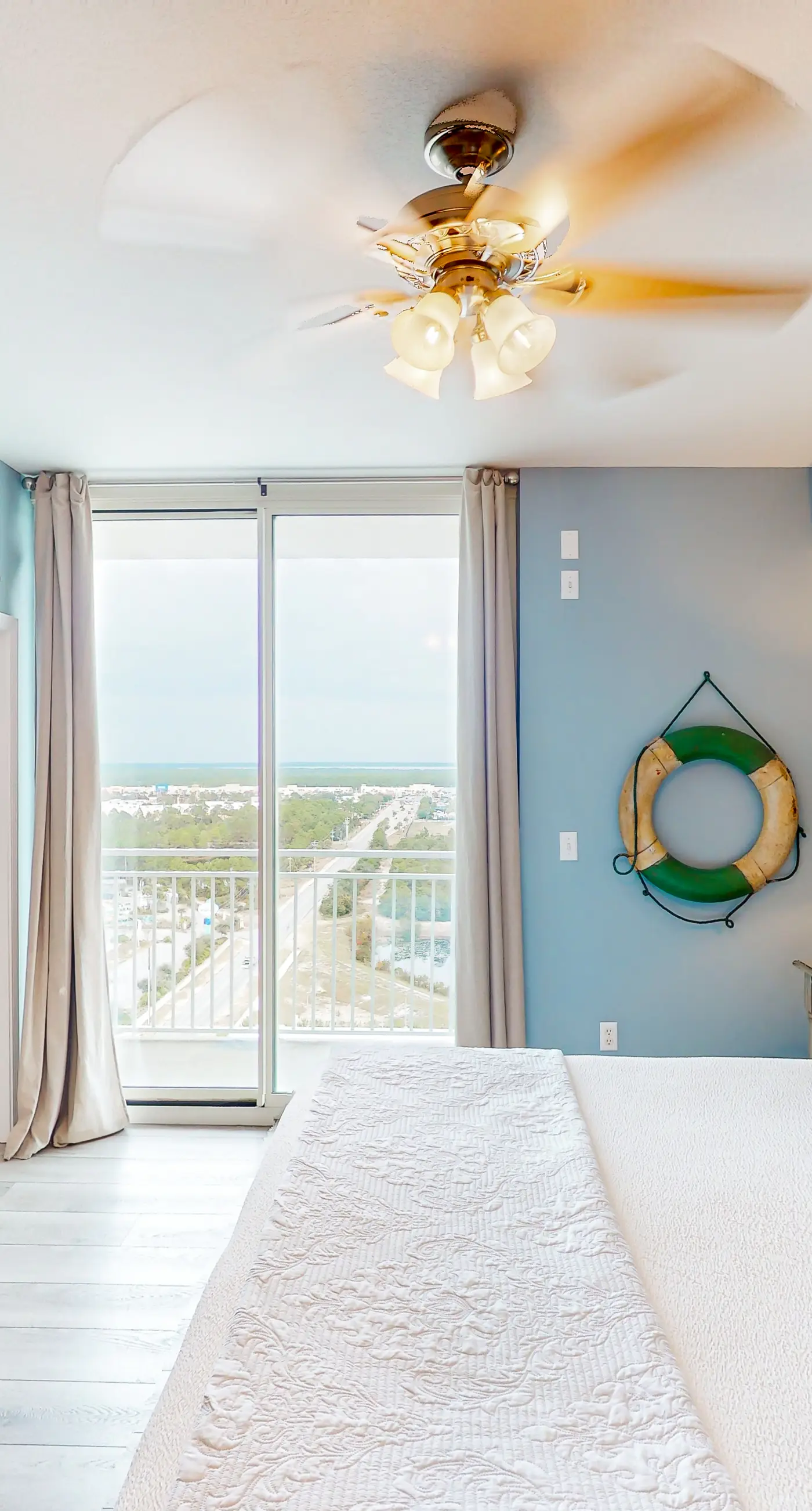 16th-floor condo with Gulf views, beach access, 2 pools, hot tub, & private W&D