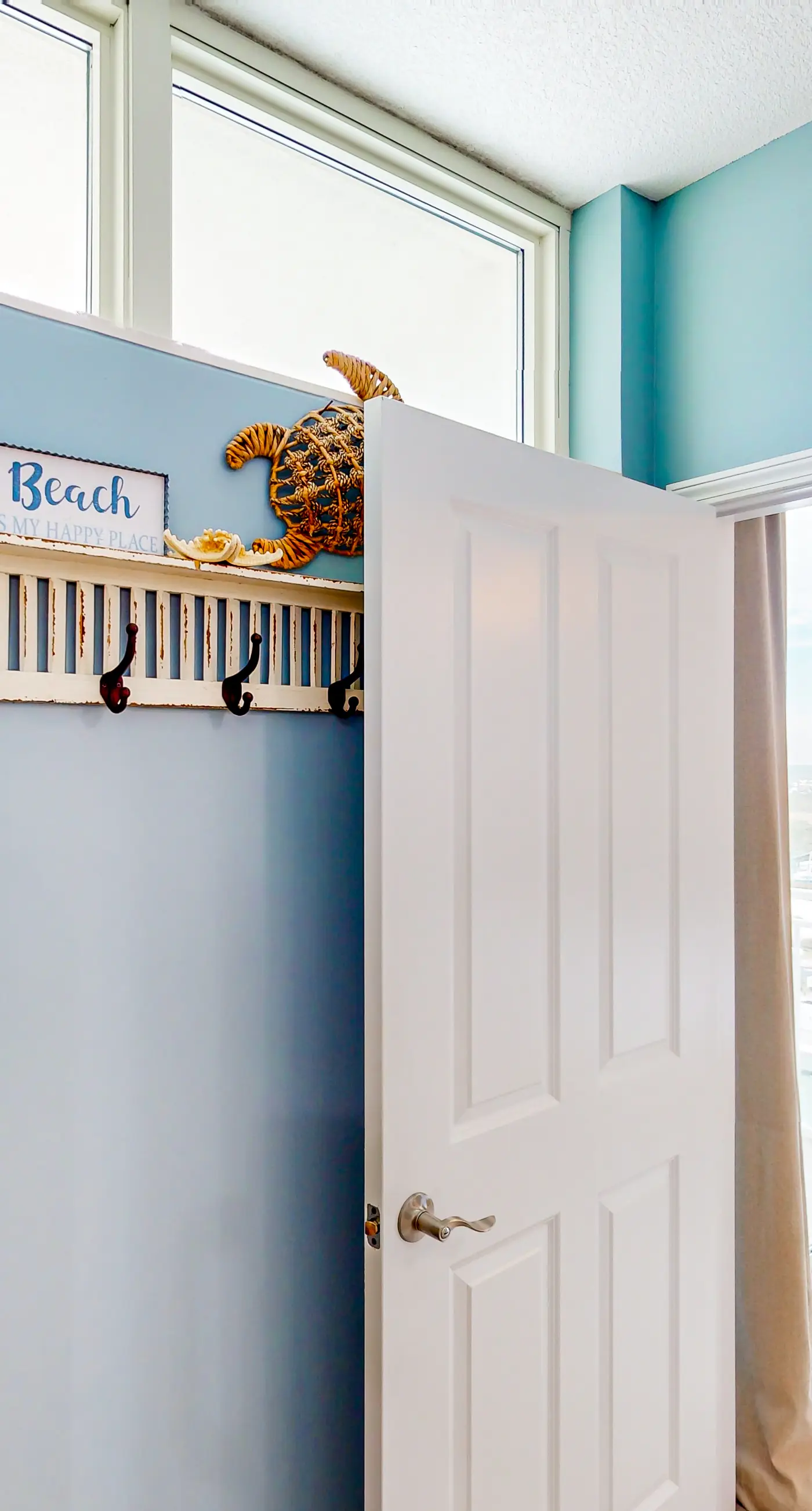 16th-floor condo with Gulf views, beach access, 2 pools, hot tub, & private W&D