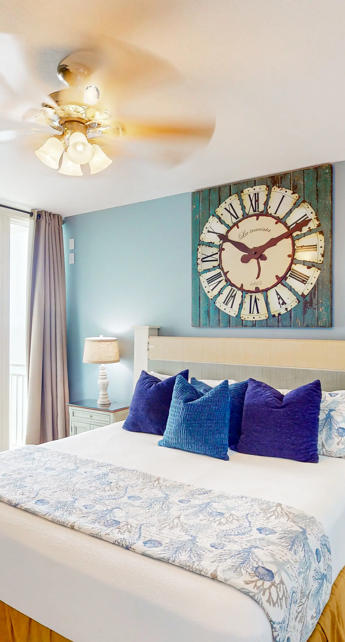 16th-floor condo with Gulf views, beach access, 2 pools, hot tub, & private W&D