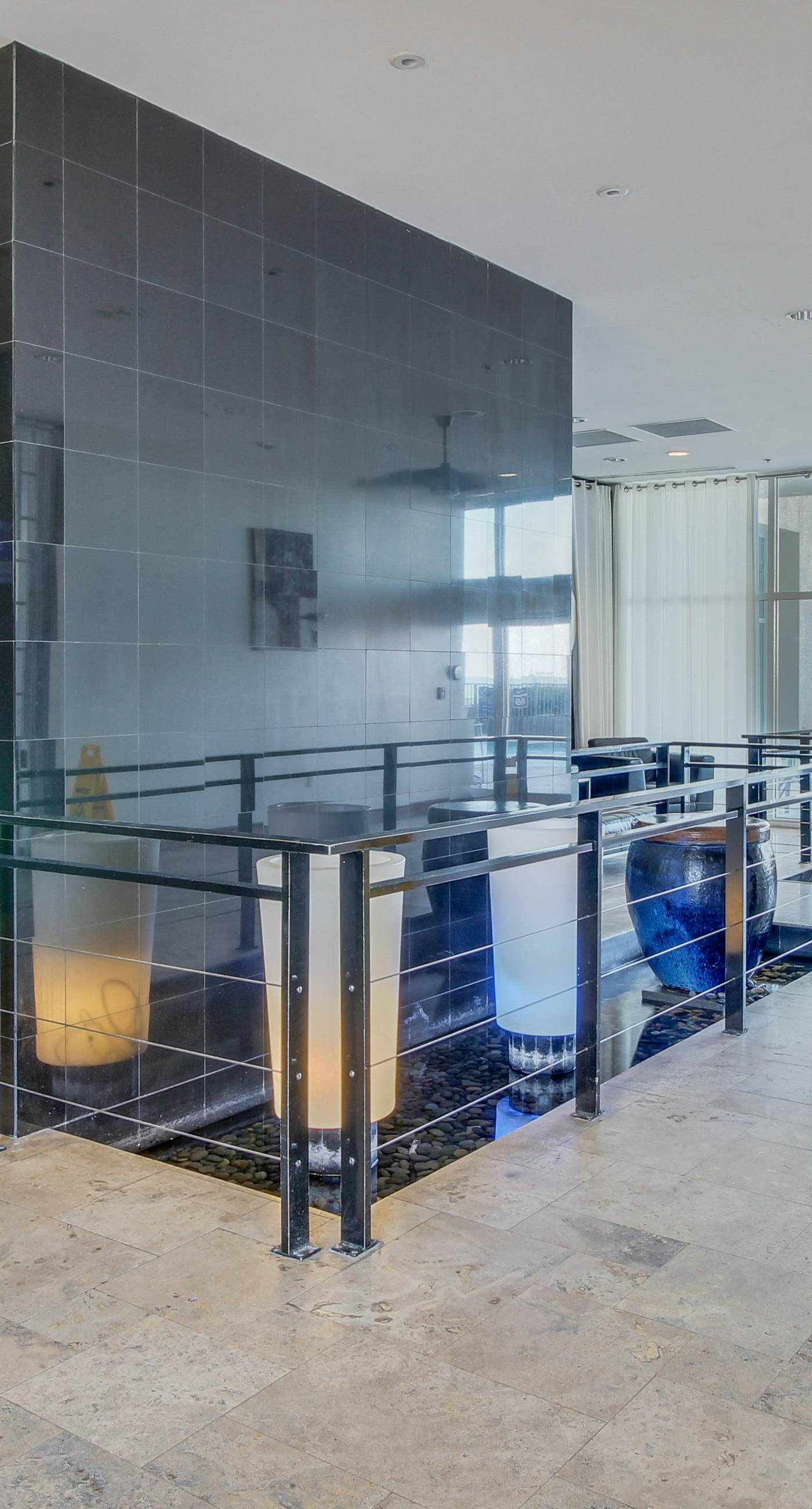 Gulf-front condo right on the beach with balcony, pool & hot tub