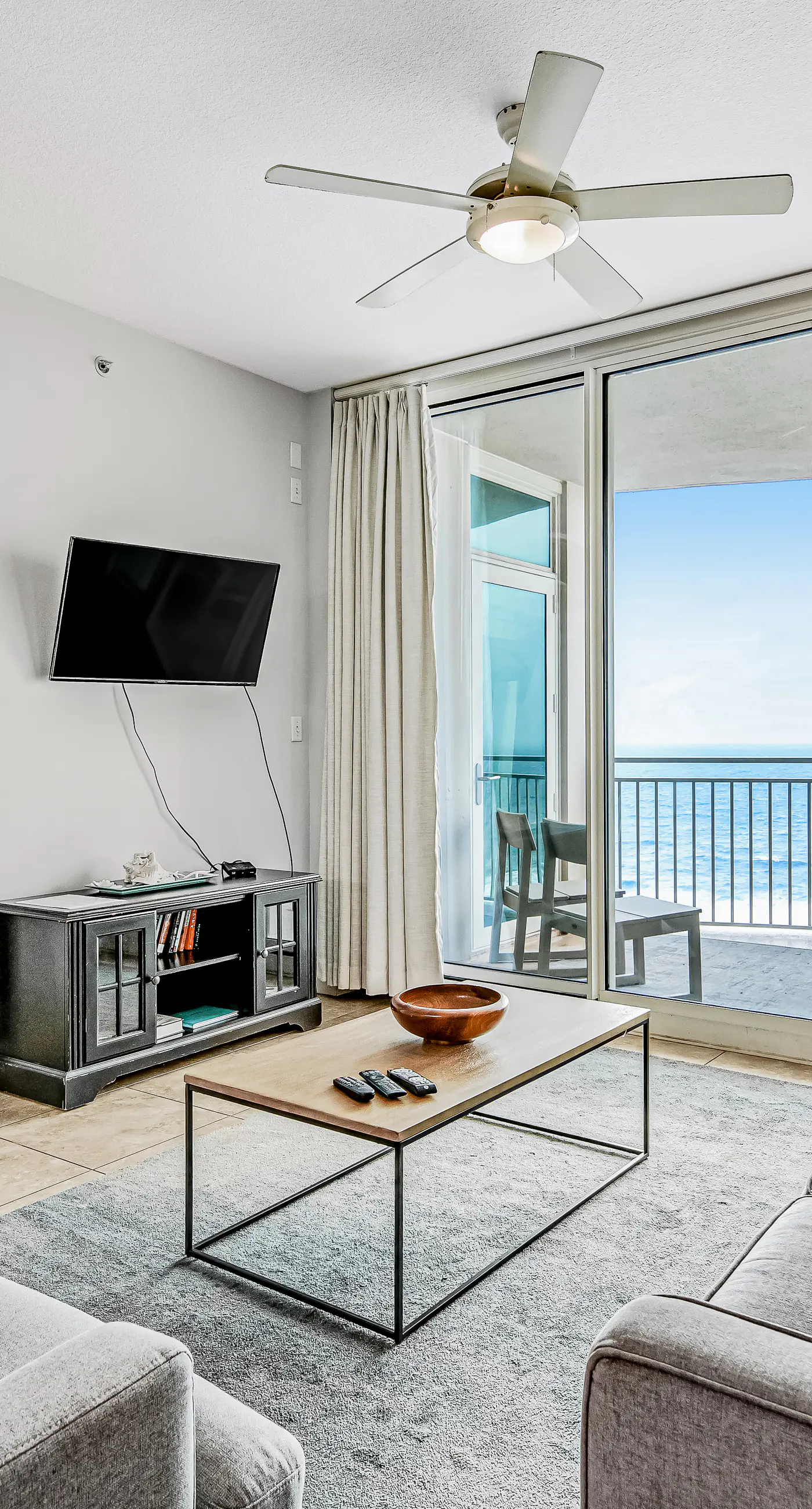 Renovated oceanfront condo with pools, hot tub & AC