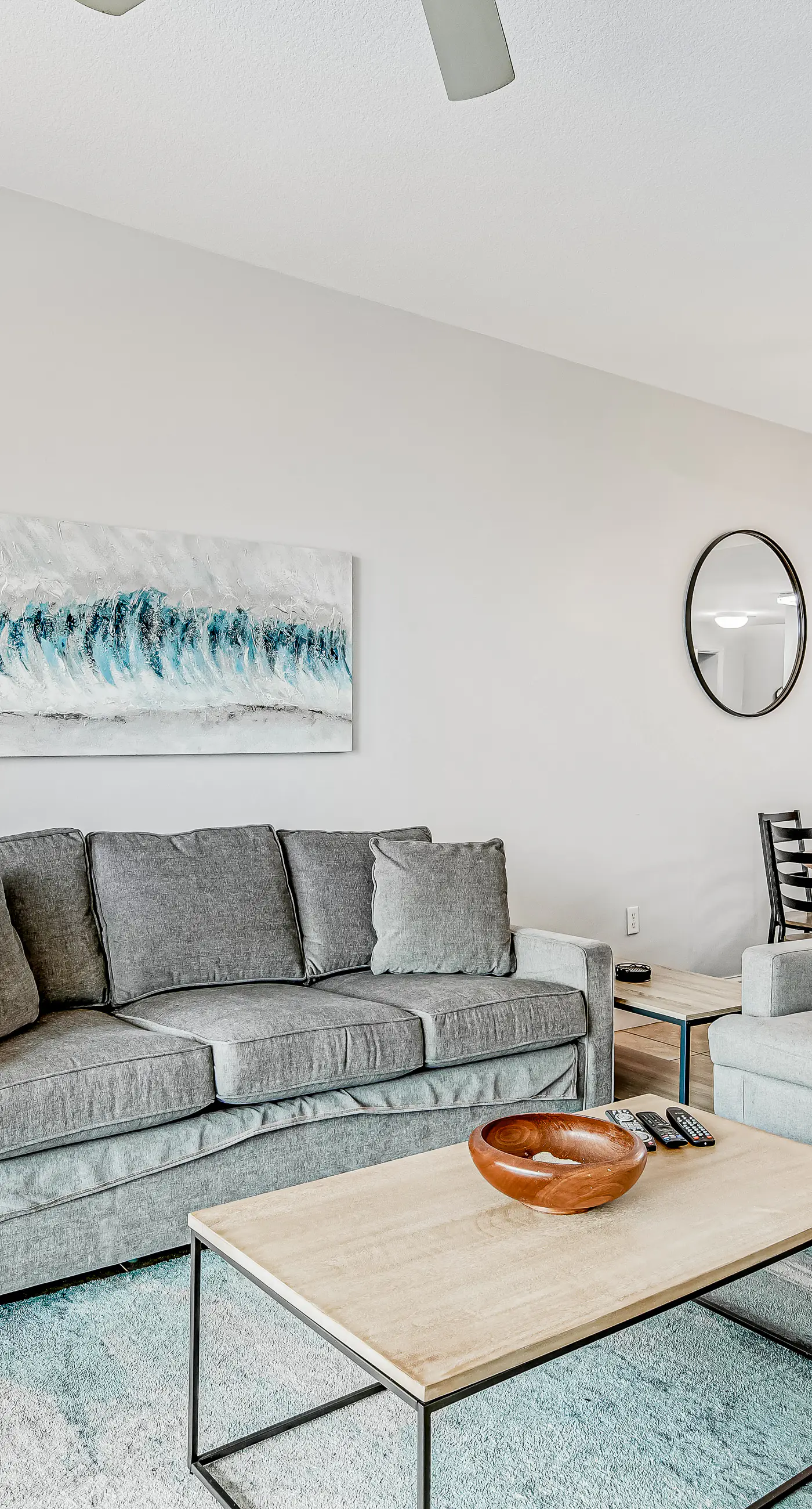 Renovated oceanfront condo with pools, hot tub & AC