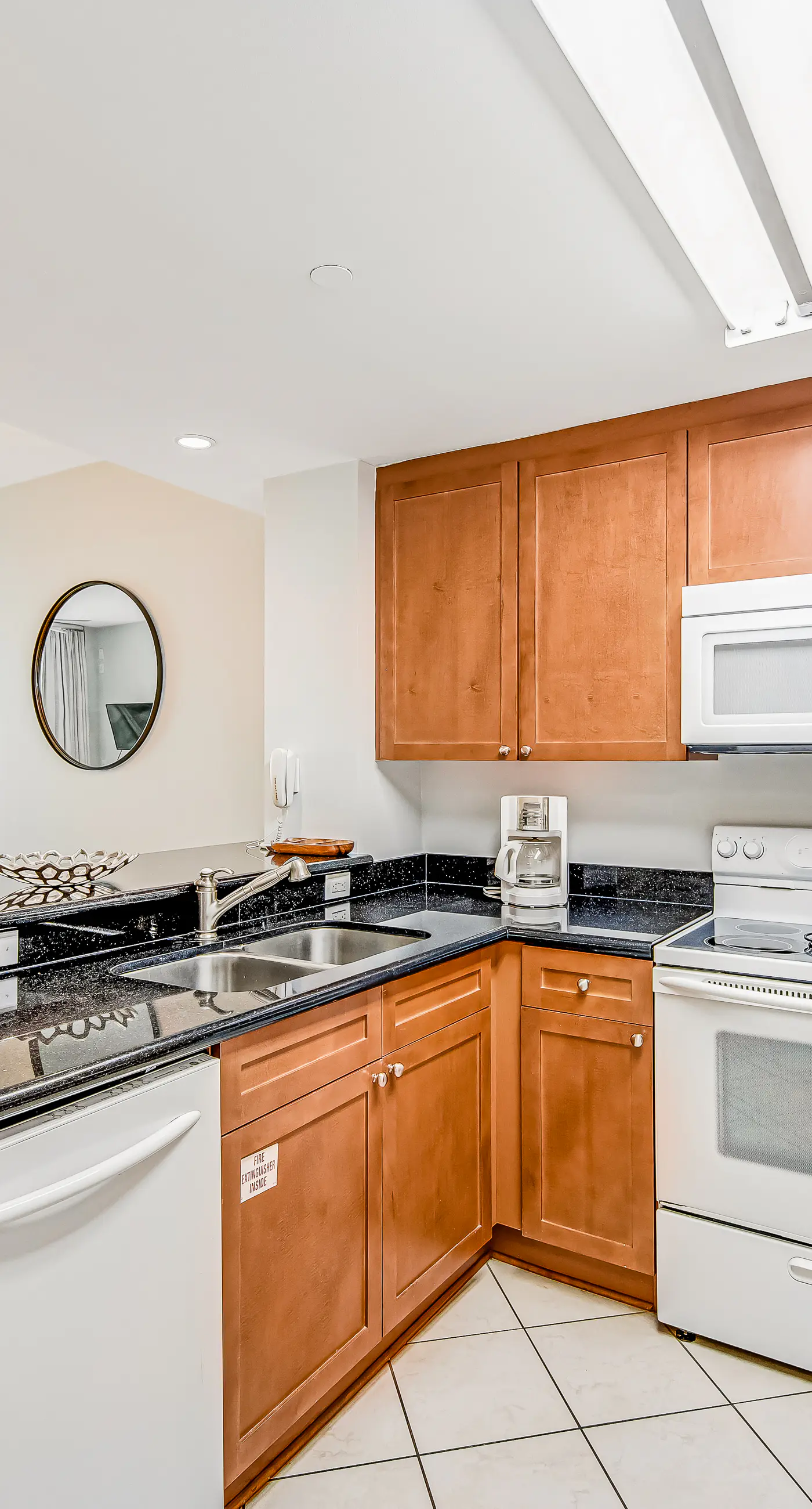 Renovated oceanfront condo with pools, hot tub & AC