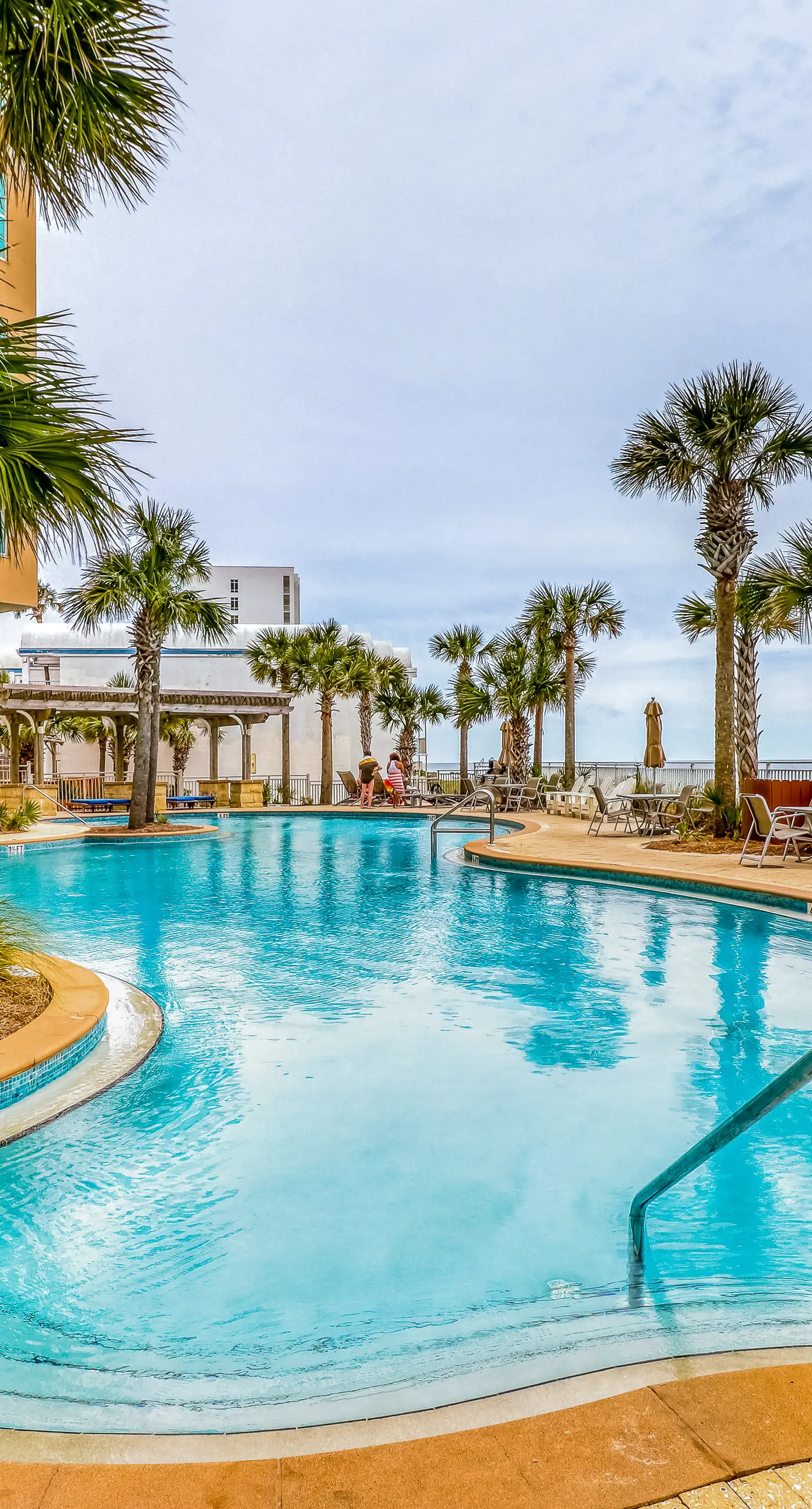 Updated, beachfront condo with pool, hot tub & gym