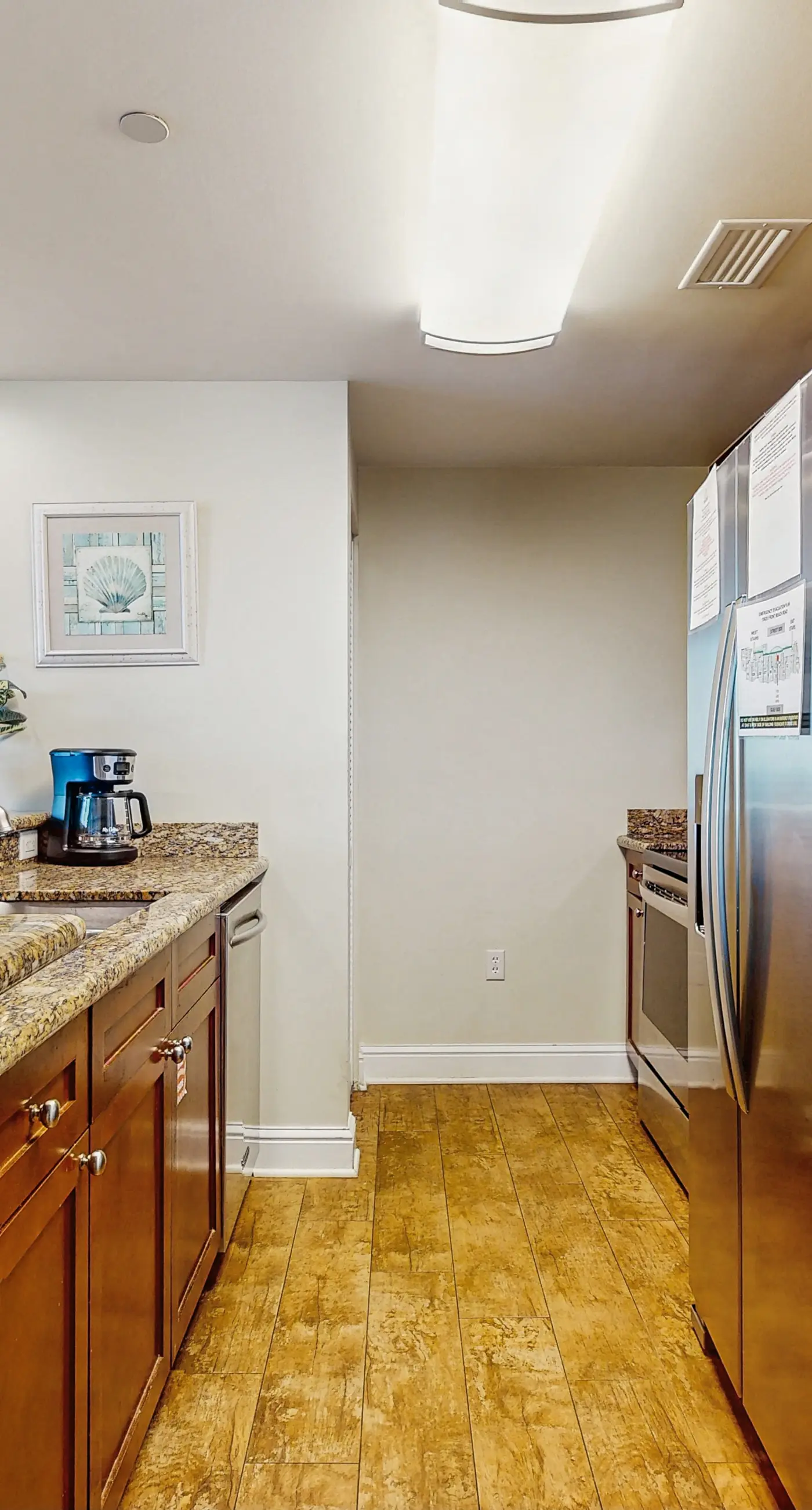 Updated, beachfront condo with pool, hot tub & gym