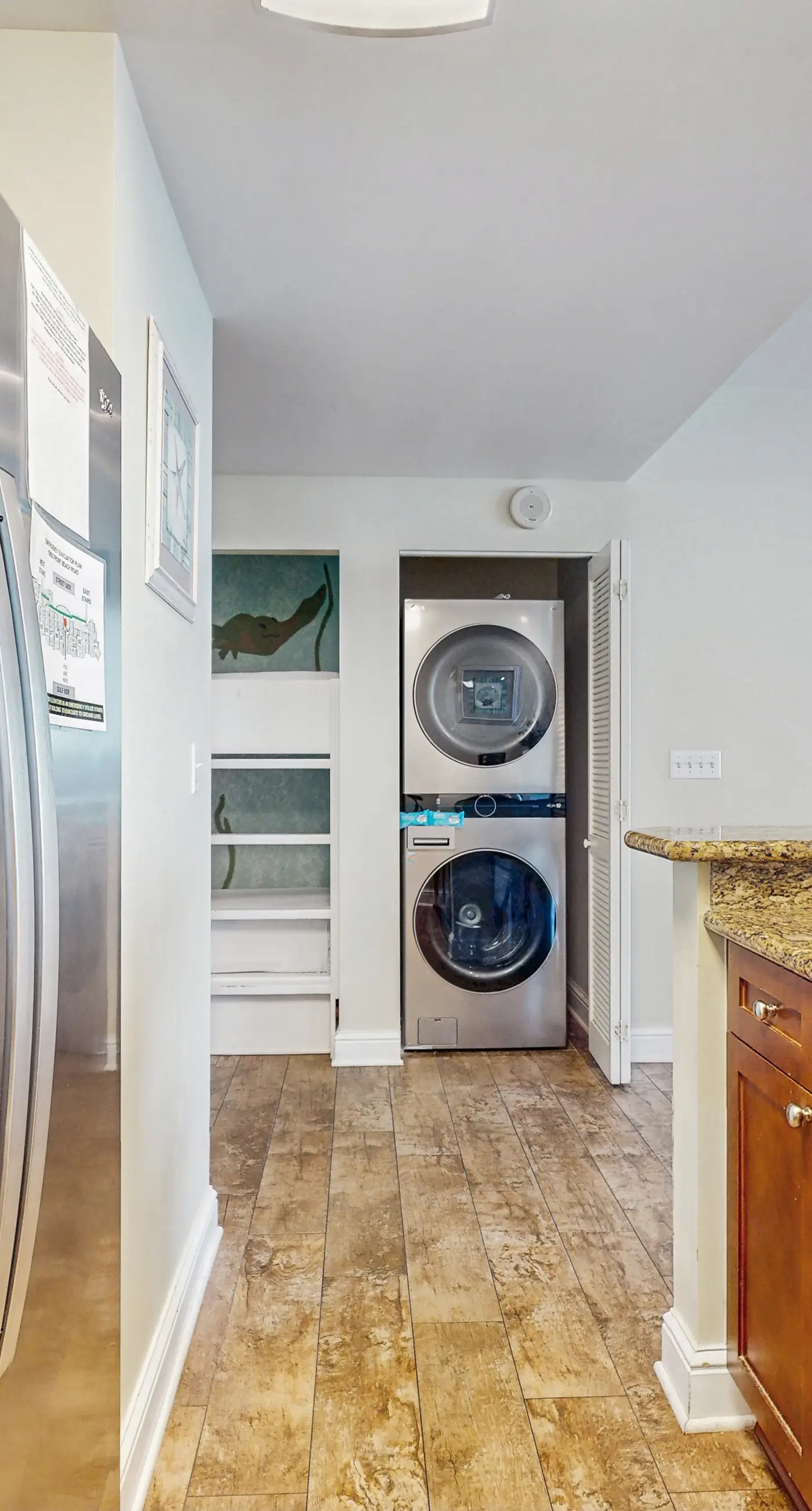 Updated, beachfront condo with pool, hot tub & gym