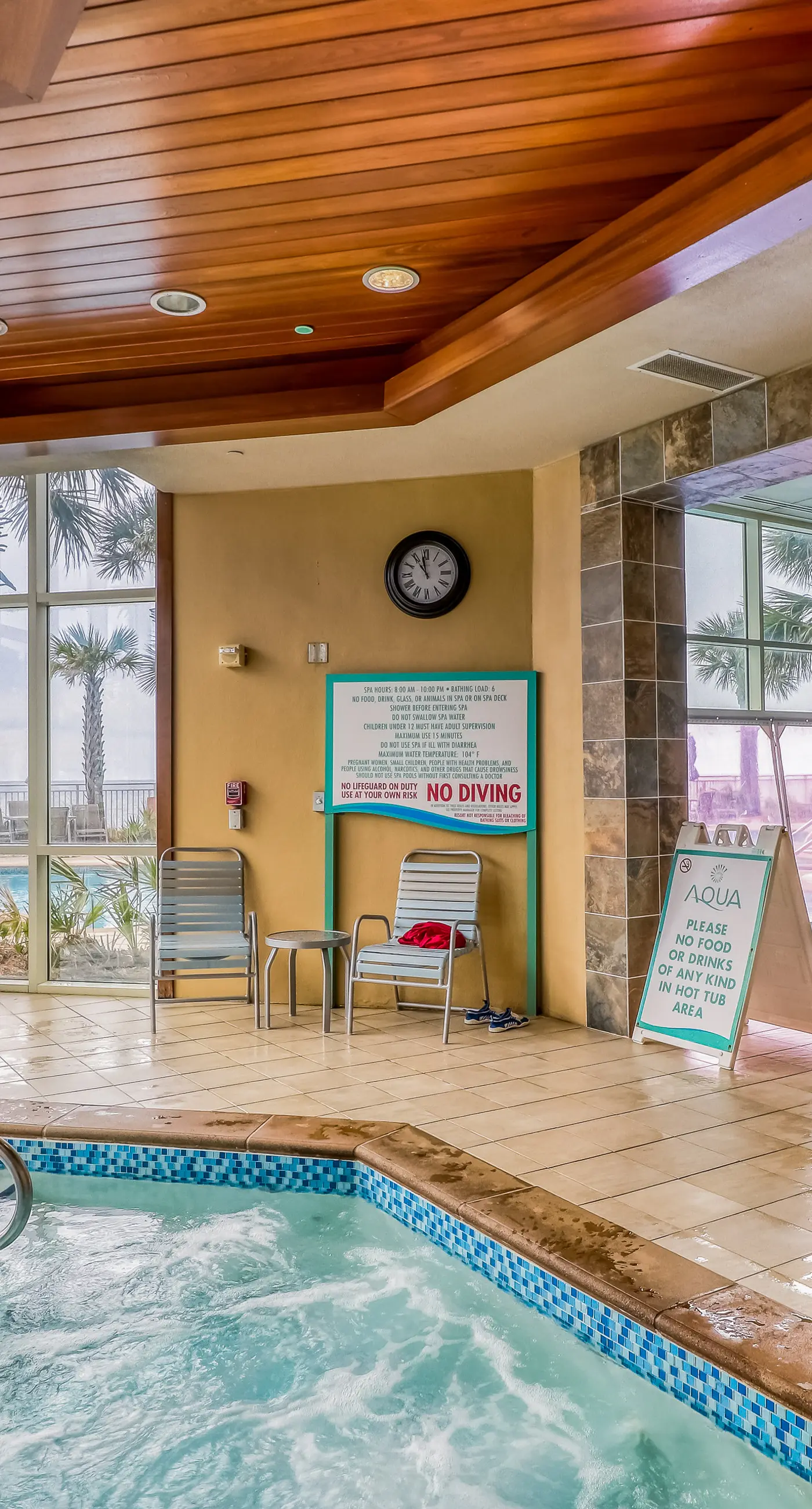 Updated, beachfront condo with pool, hot tub & gym