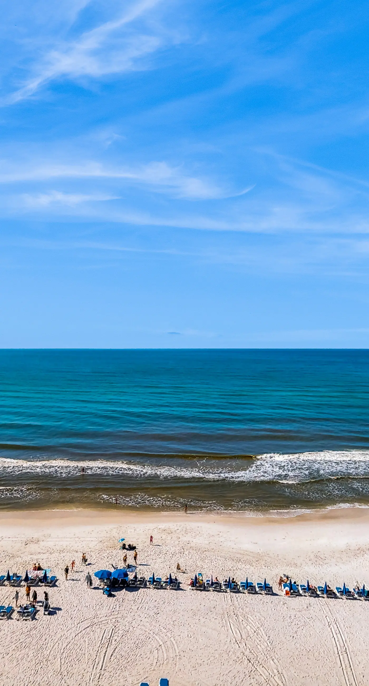 Colorful oceanfront condo with Gulf views, on-site pools & hot tub