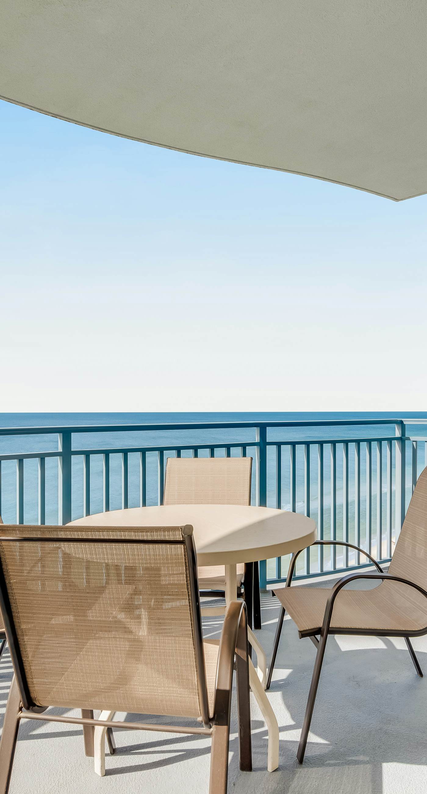 Beautiful condo with all the comforts of home | Pool | Hot tub