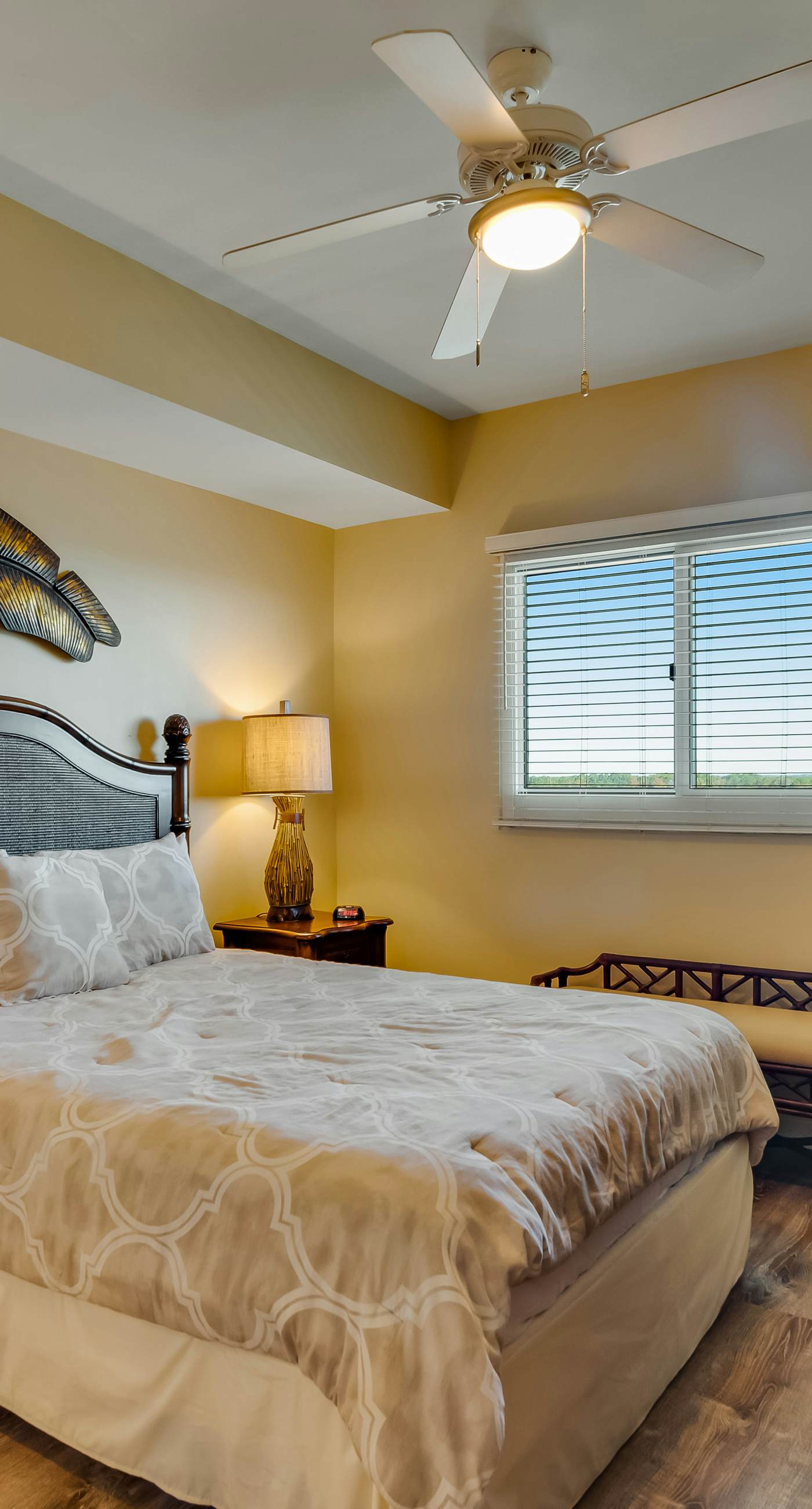 Beautiful condo with all the comforts of home | Pool | Hot tub