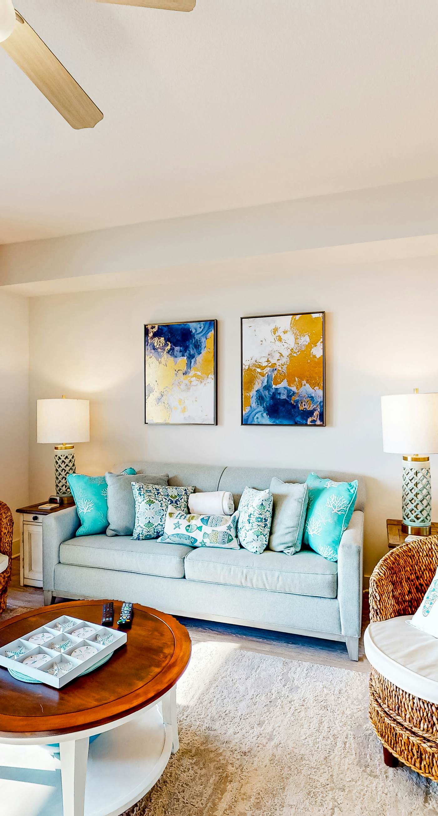 Ocean-view 10th-floor condo with balcony, heated outdoor pool, hot tub, gym, W&D