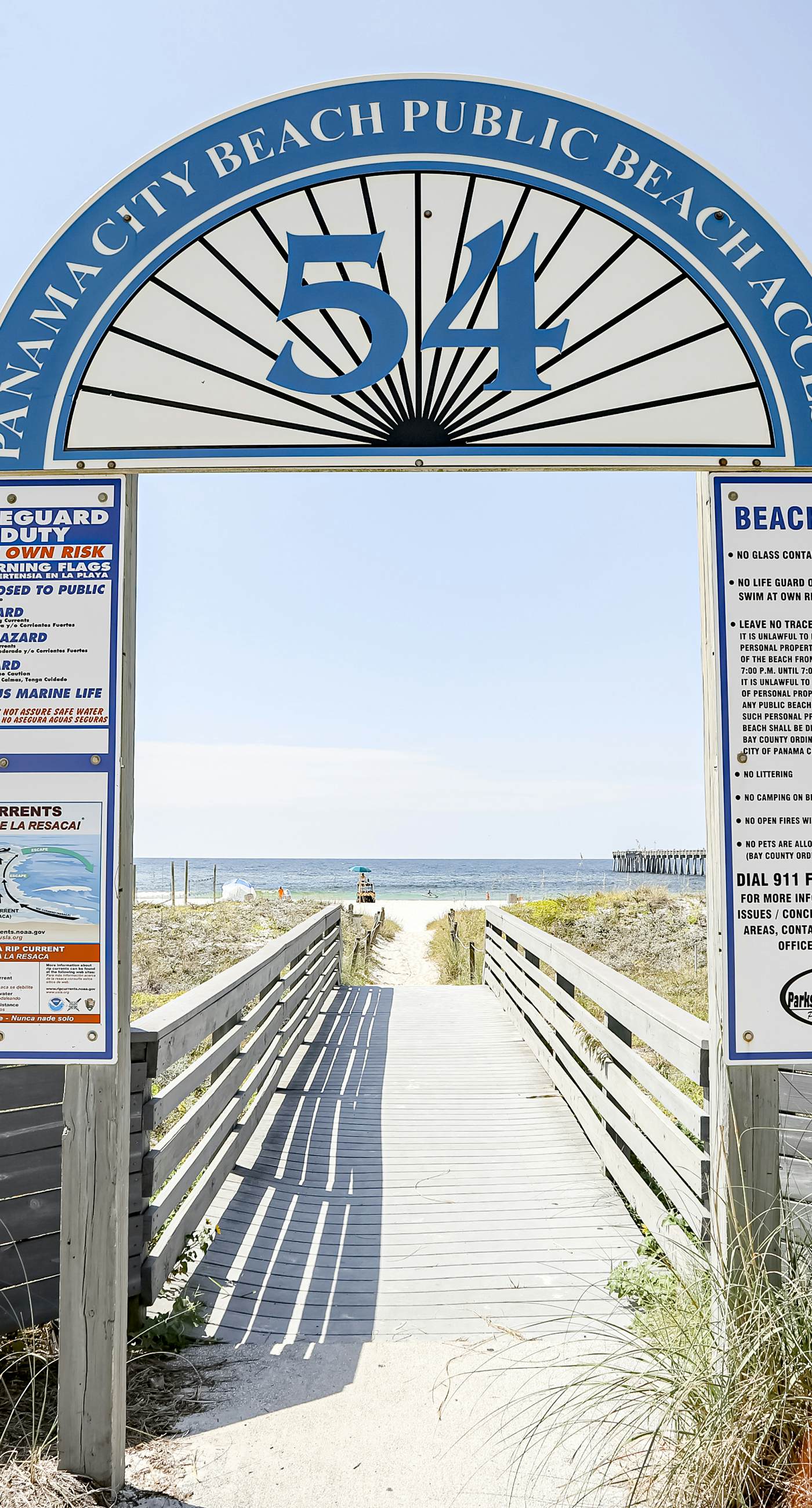 Ocean-view 10th-floor condo with balcony, heated outdoor pool, hot tub, gym, W&D