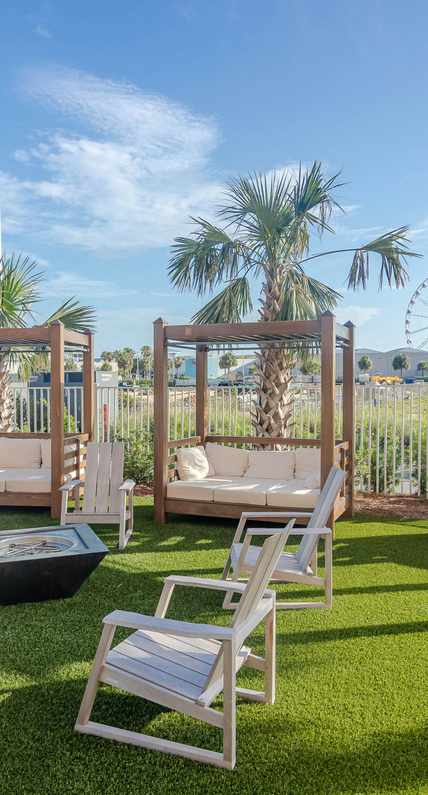 Ocean-view 10th-floor condo with balcony, heated outdoor pool, hot tub, gym, W&D