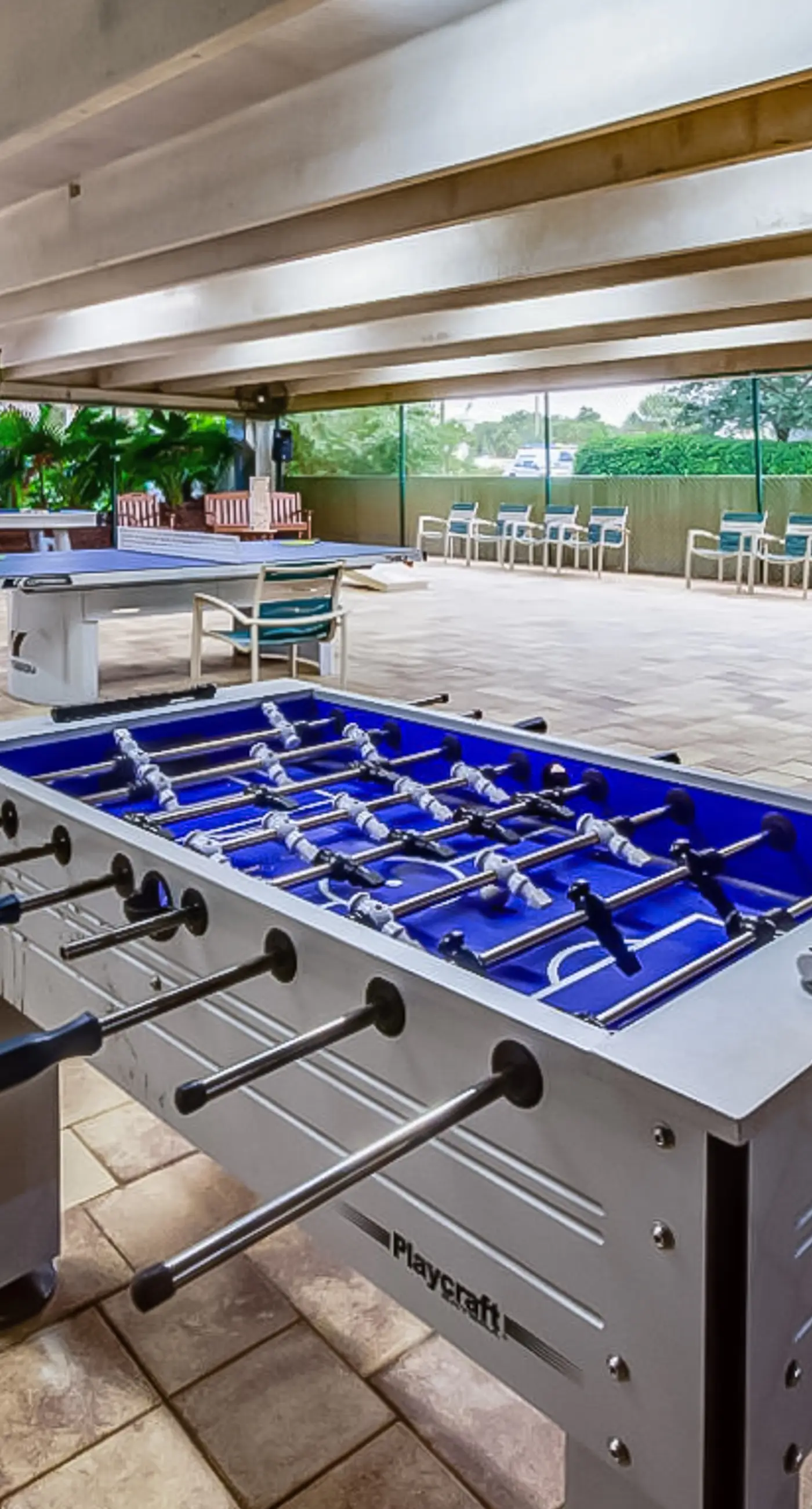 Light-filled beachfront condo with shared pool, hot tub & beach access