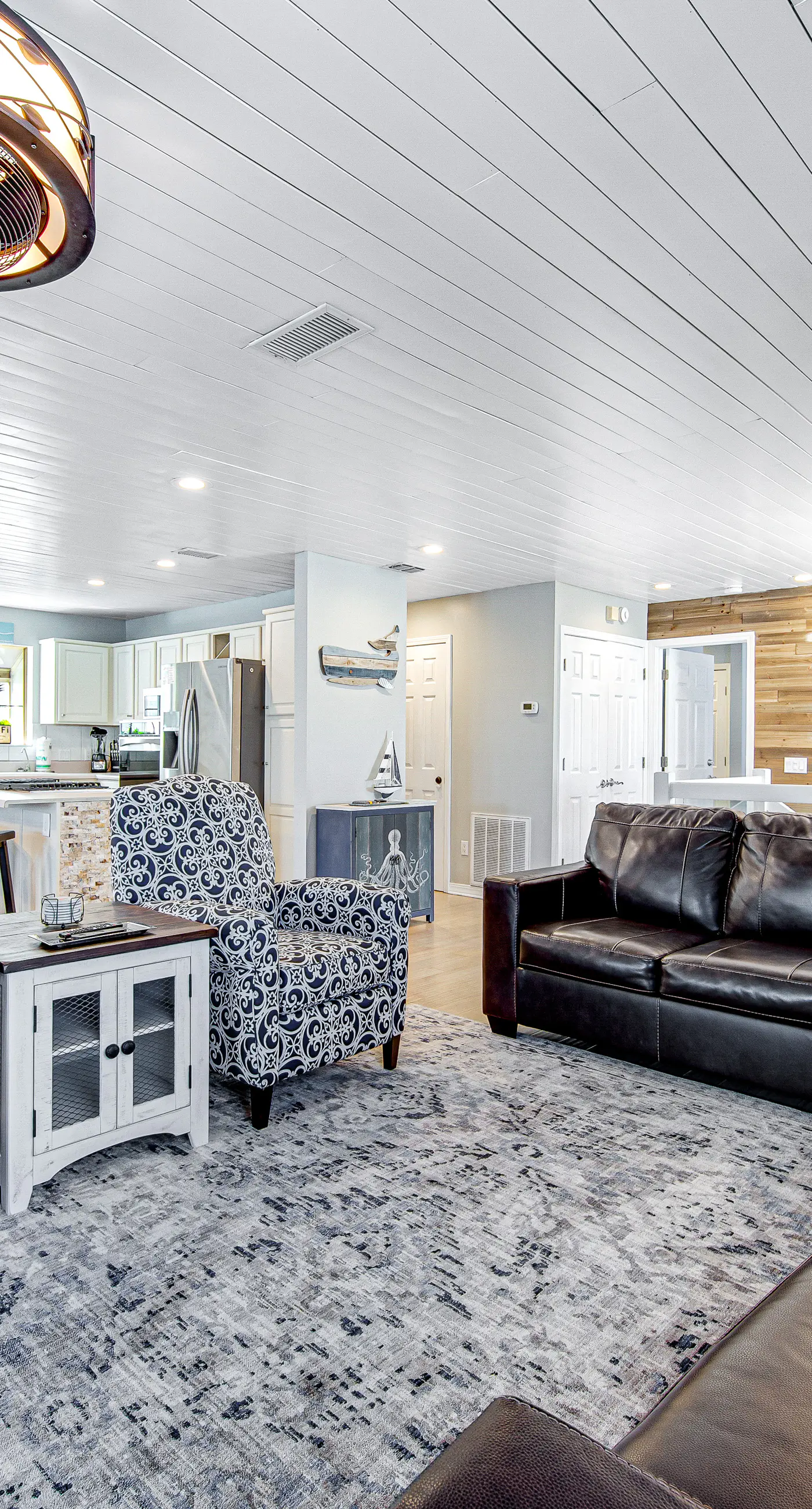 Stylish dog-friendly home with private pool, ocean view, & high-speed WiFi