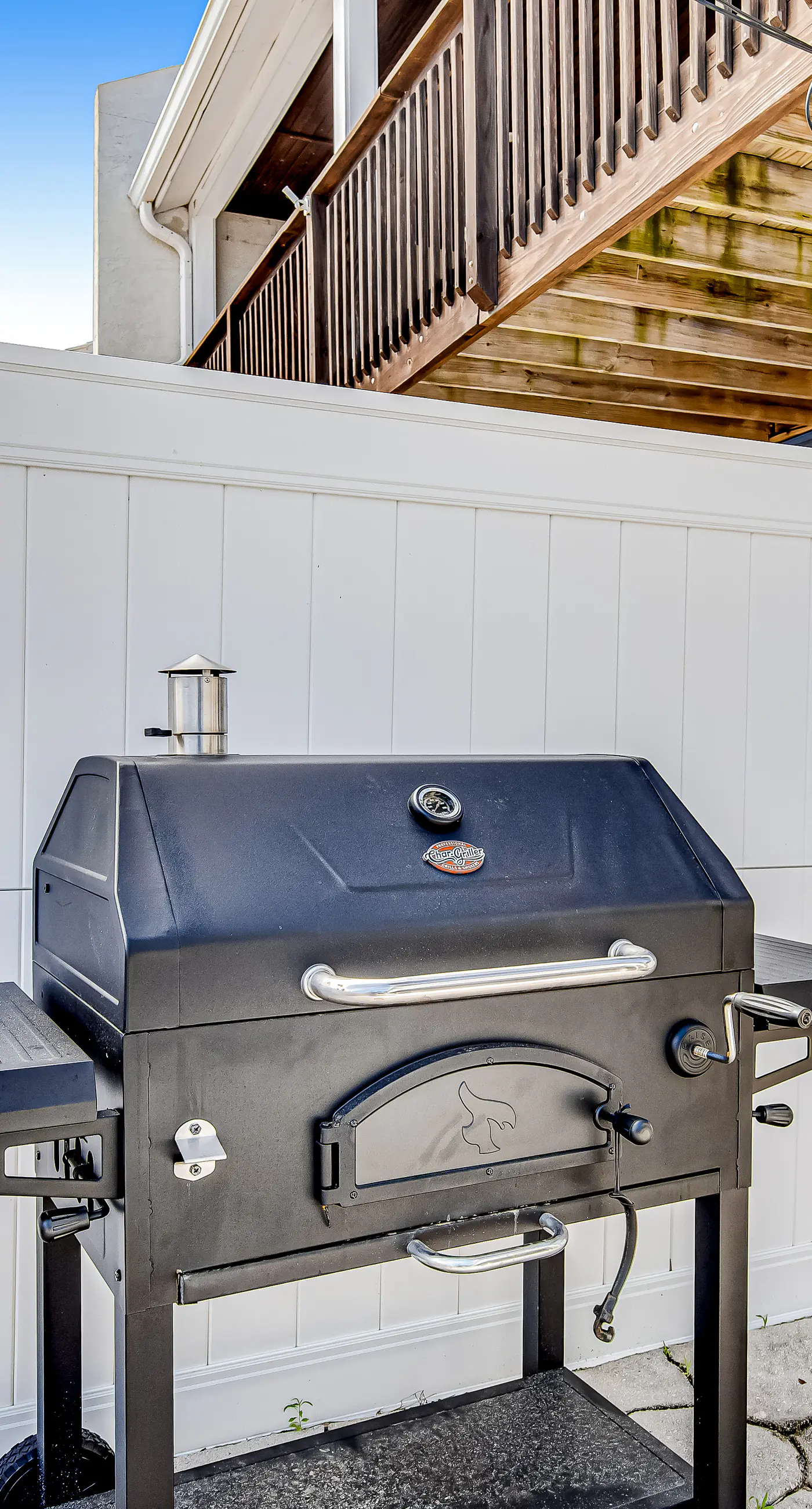 Stylish dog-friendly home with private pool, ocean view, & high-speed WiFi