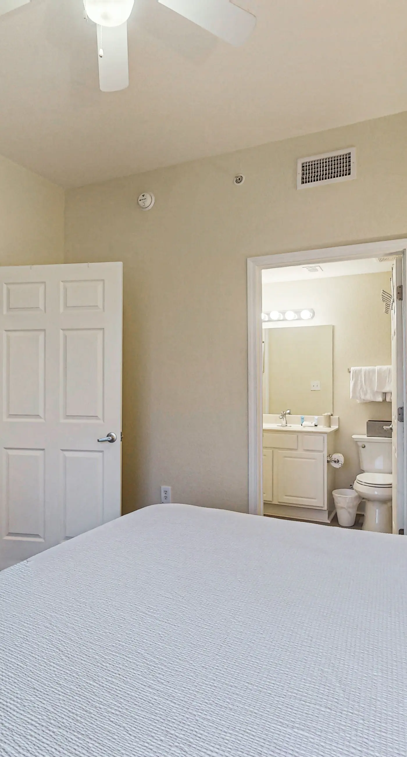 Tidewater Beach Resort 2913