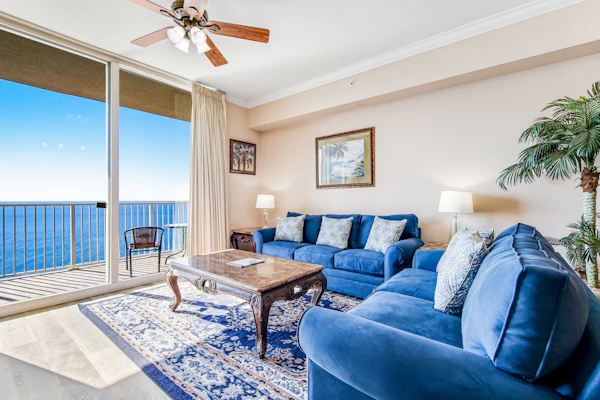 Spacious Gulf front condo w/shared hot tub, pools, gym - close to dining