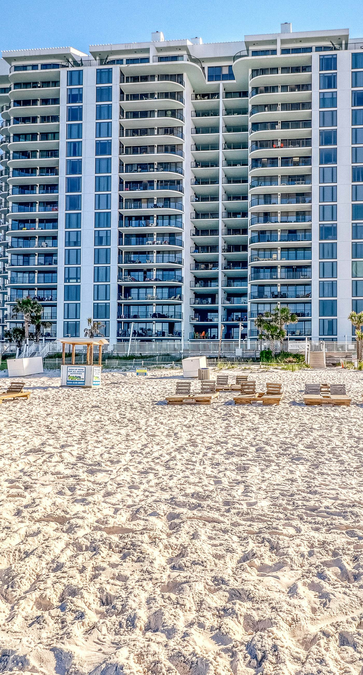 Charming & elegant Gulf-front condo w/shared pools, hot tub, gym