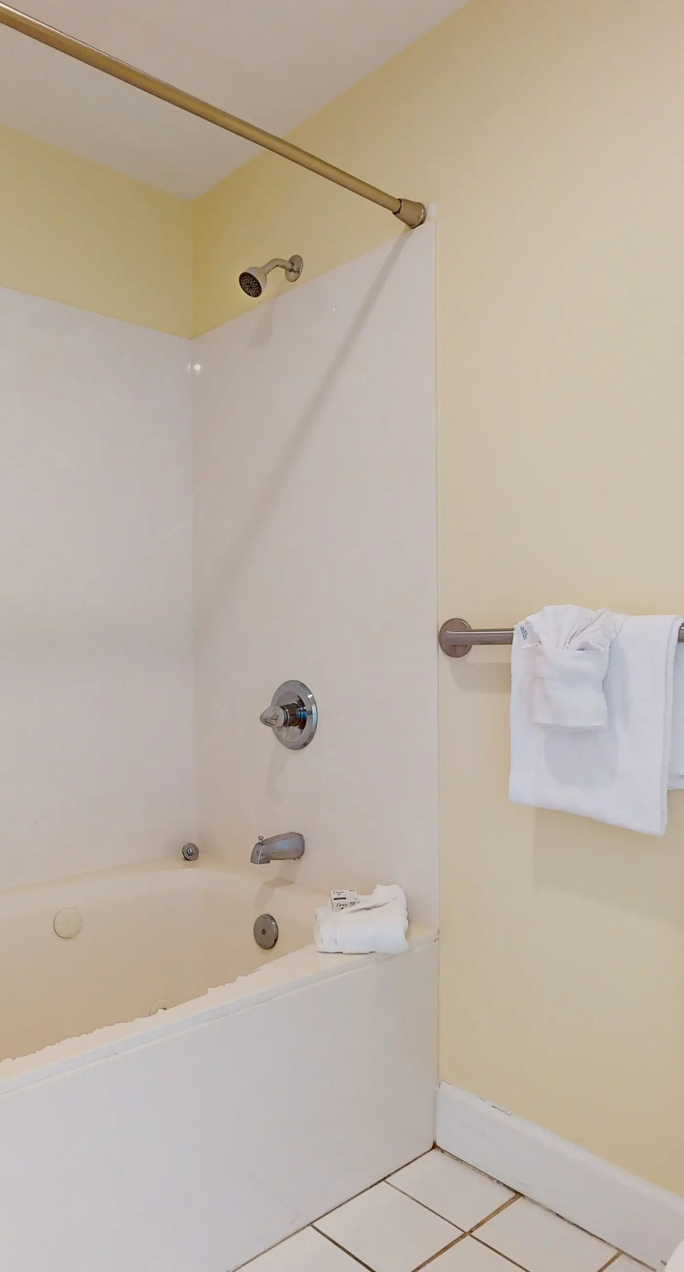 Waterfront Condo with Balcony, Washer/Dryer & Shared Pool