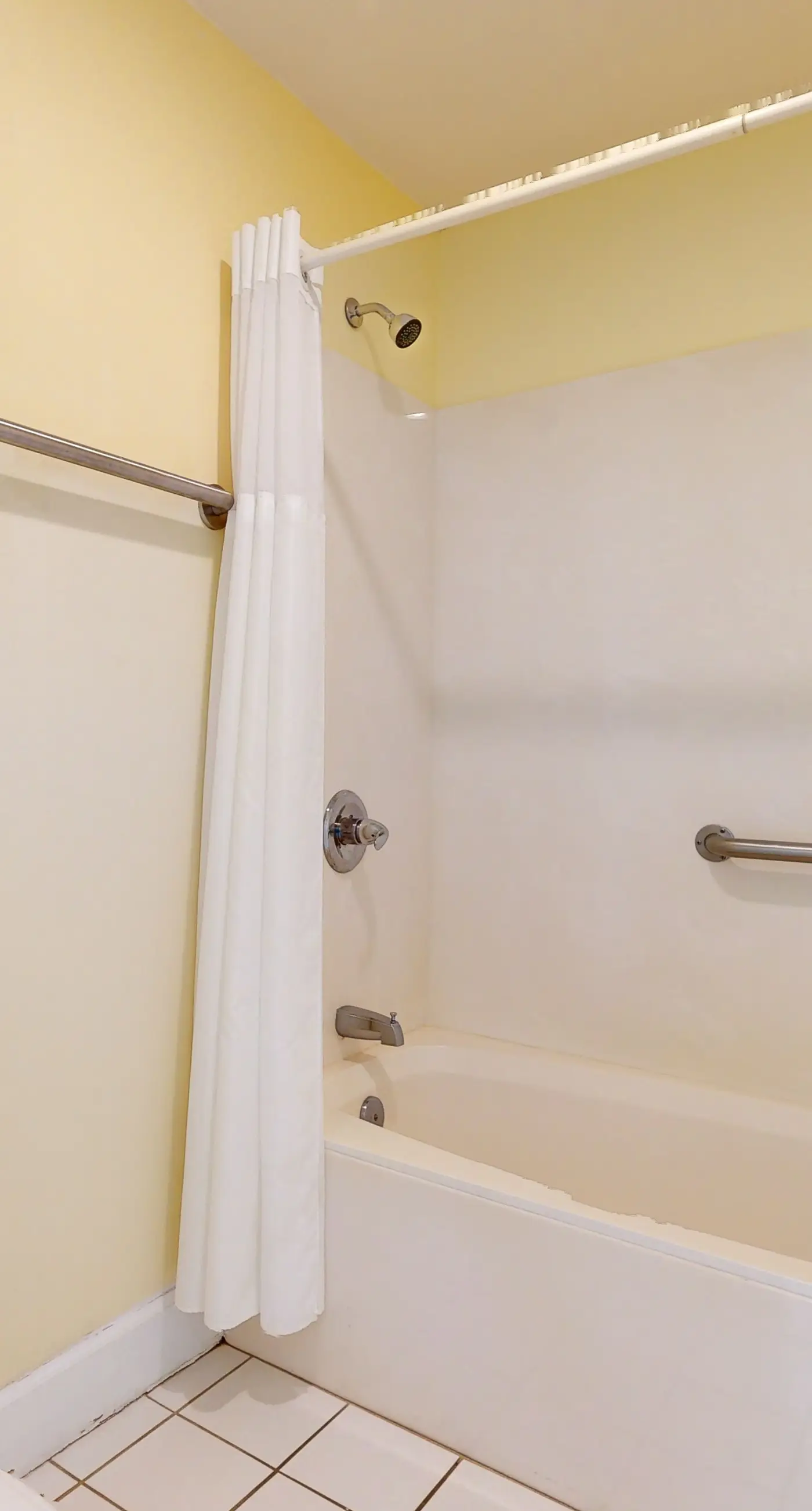 Waterfront Condo with Balcony, Washer/Dryer & Shared Pool