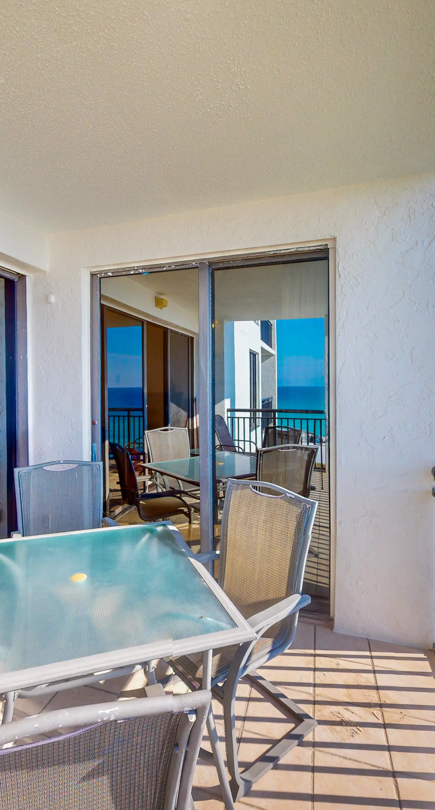 Beachfront Condo with Gulf-View, Balcony, with Shared Pool, & Gym